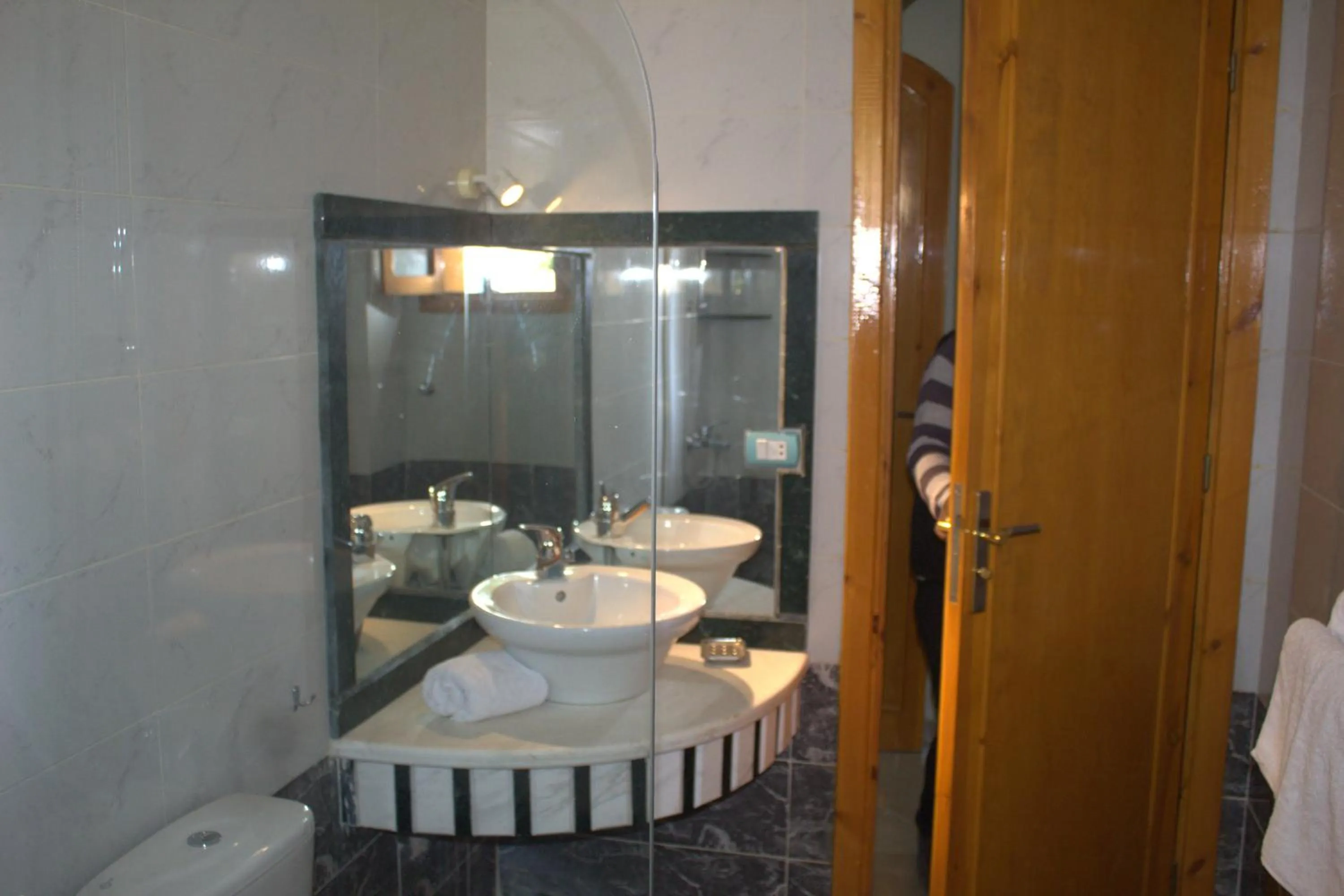 Morning Start Apartments