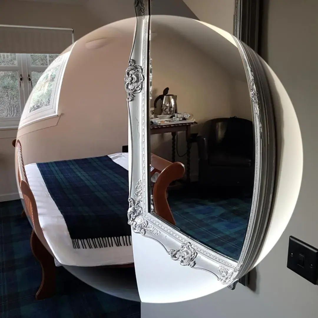 Deluxe Double Room En-suite in Station House Lanark Bed and Breakfast Deluxe Double Room En-suite in Station House Lanark Bed and Breakfast