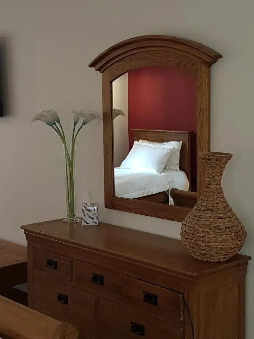 Family Room - Disability Access in Station House Lanark Bed and Breakfast Family Room - Disability Access in Station House Lanark Bed and Breakfast