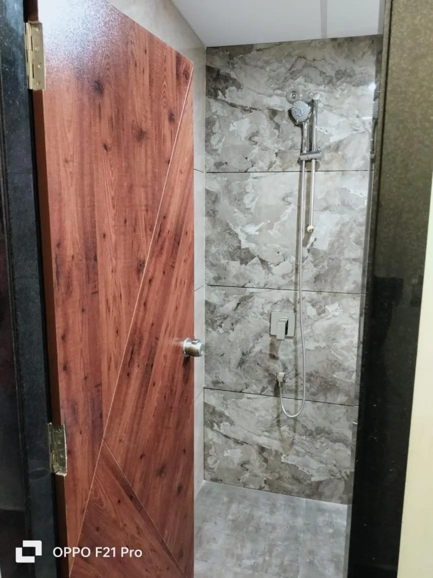 Bathroom in S K Legacy Hotel