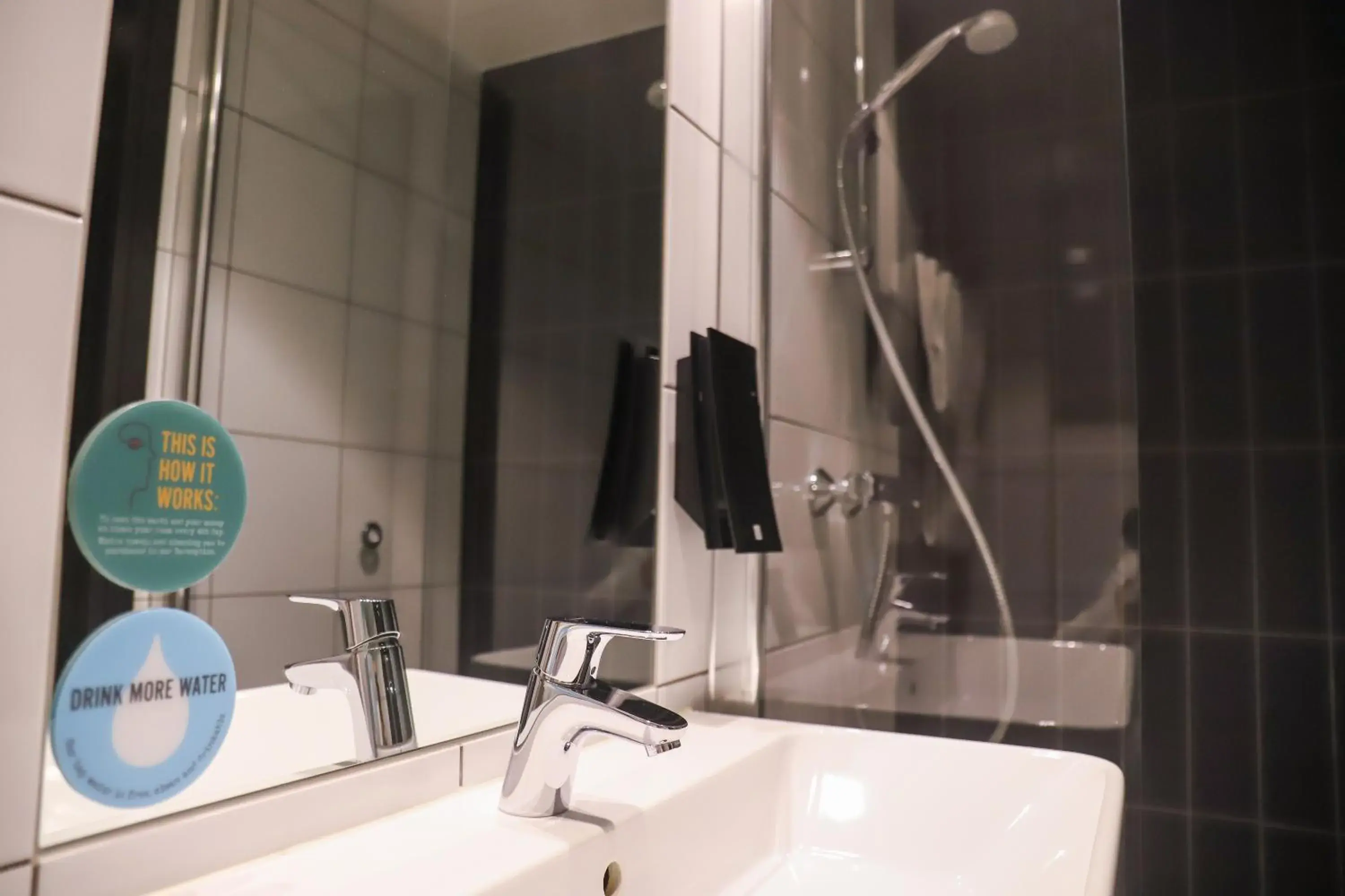 Standard Twin Room in Comfort Hotel Xpress Central Station Standard Twin Room in Comfort Hotel Xpress Central Station