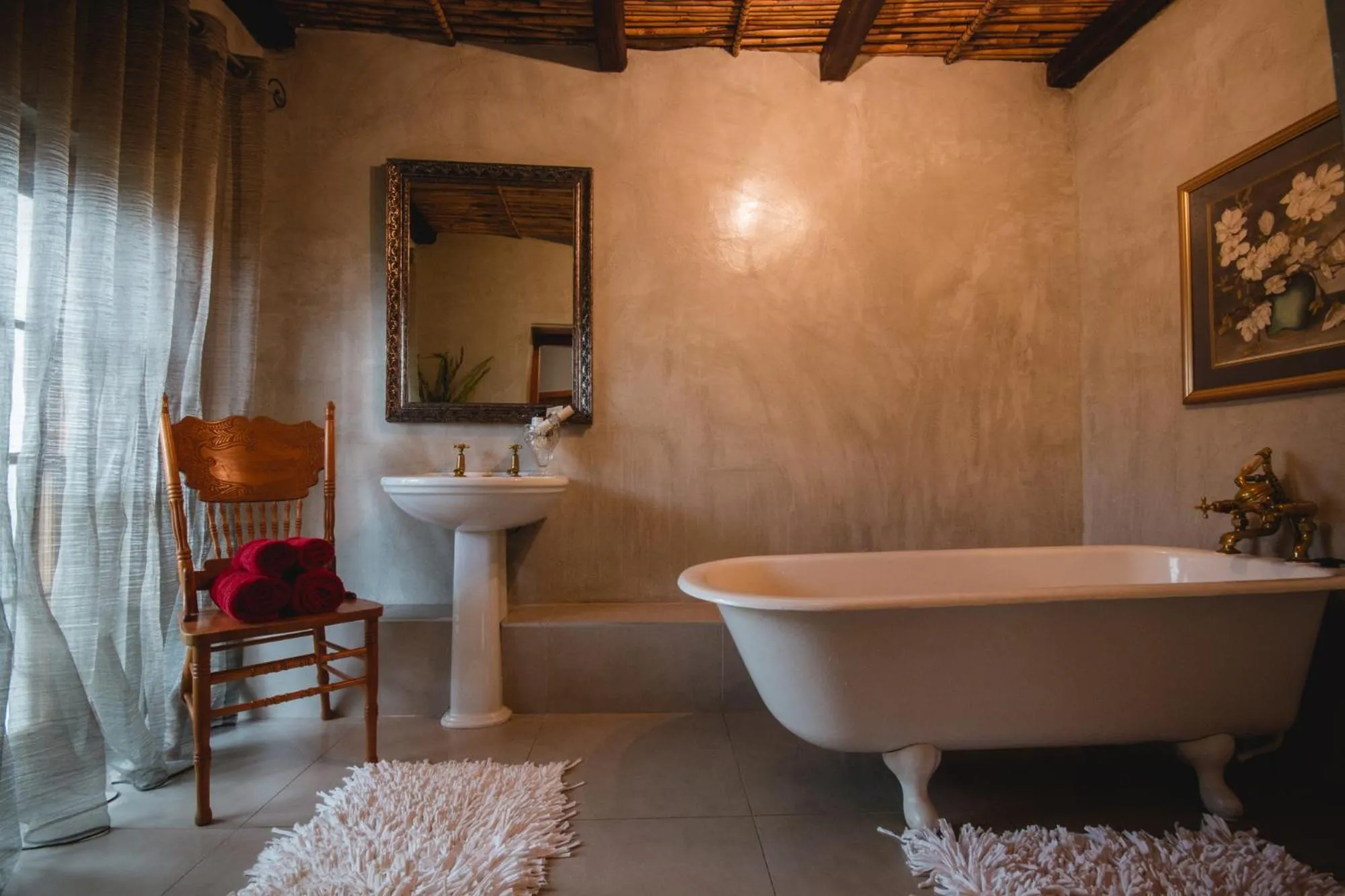 Toilet in Cypress Cottage Guest House