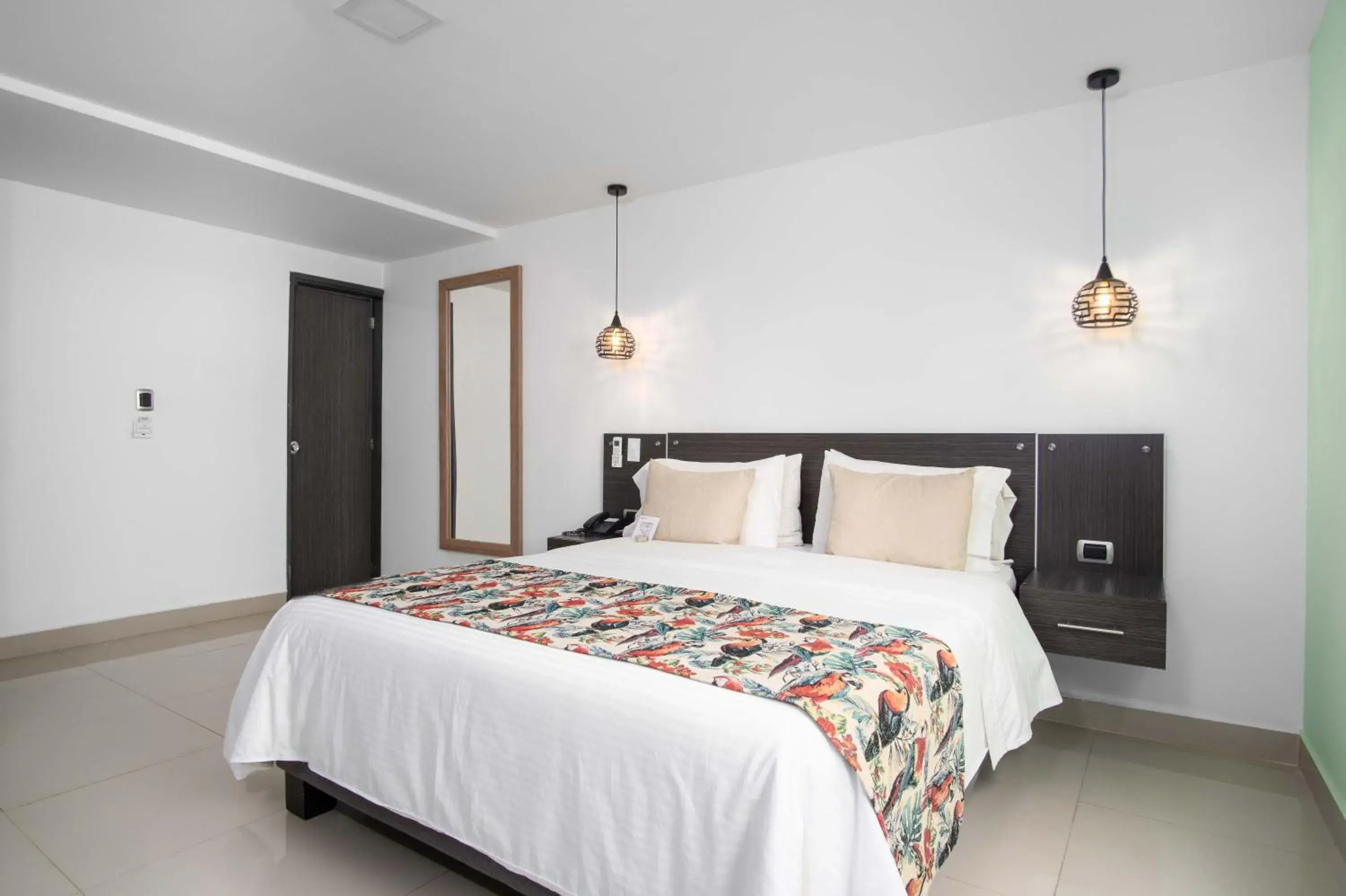 Bed in Azor Hotel Cali Versalles Bed in Azor Hotel Cali Versalles