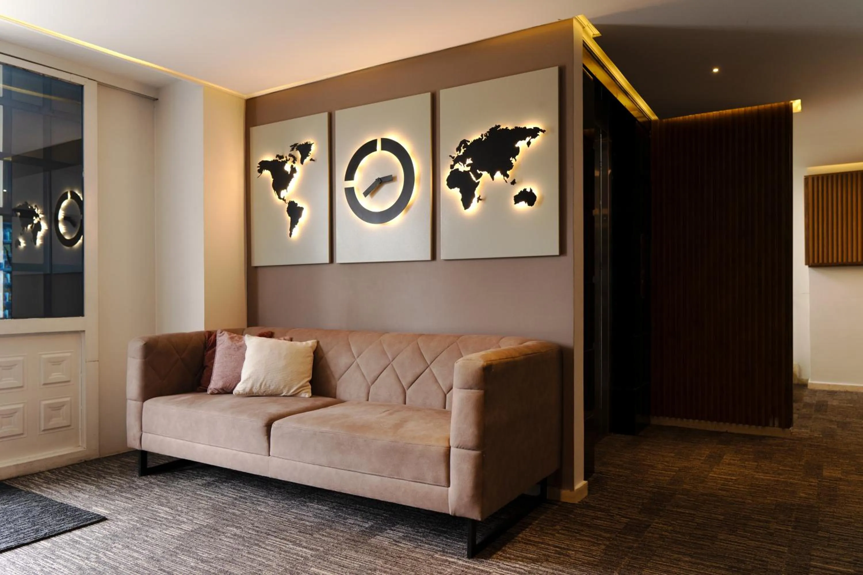 Living room in Hotel ByHours Las Américas