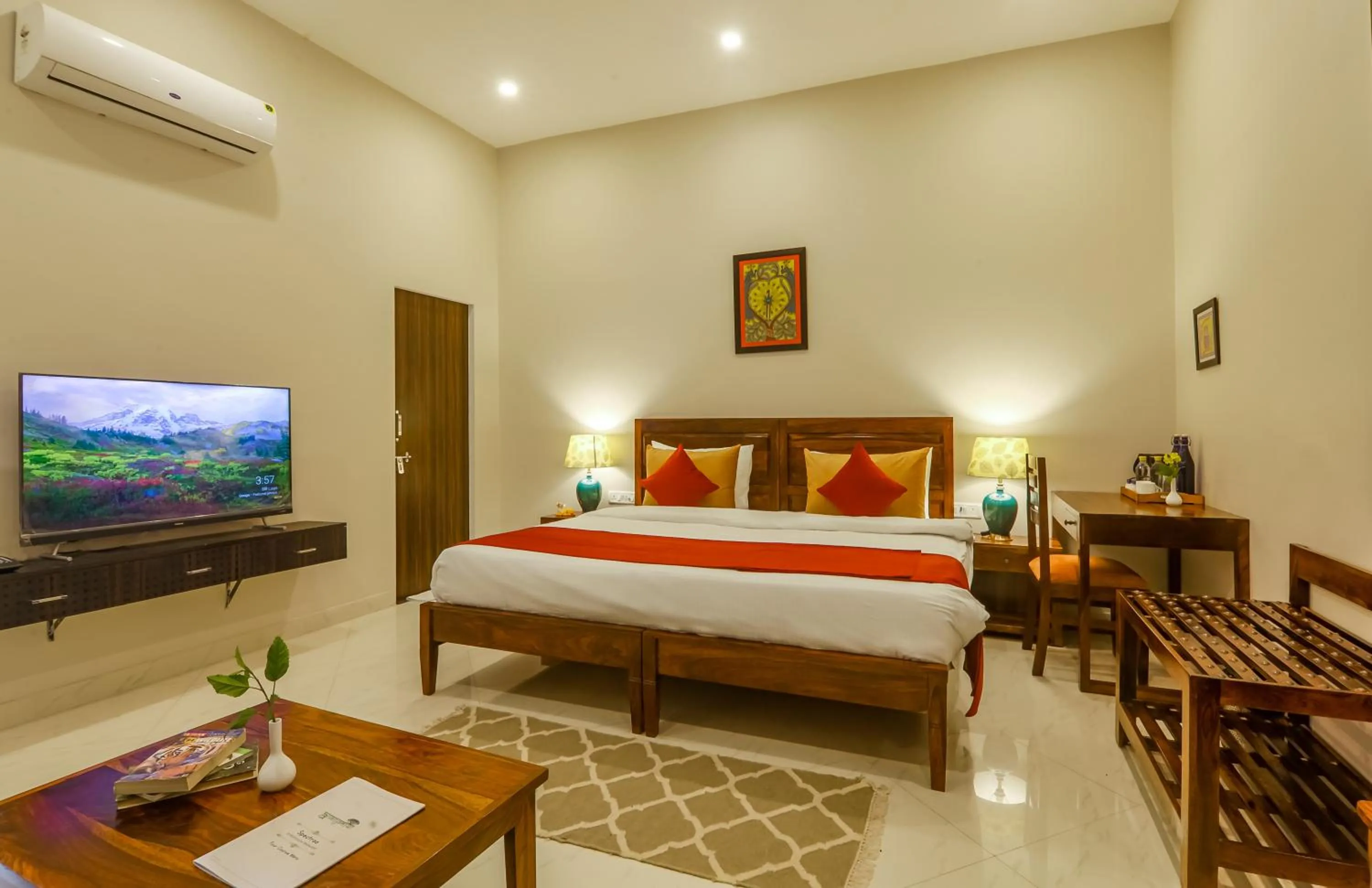 Bed in Ananyamaya nature lodge