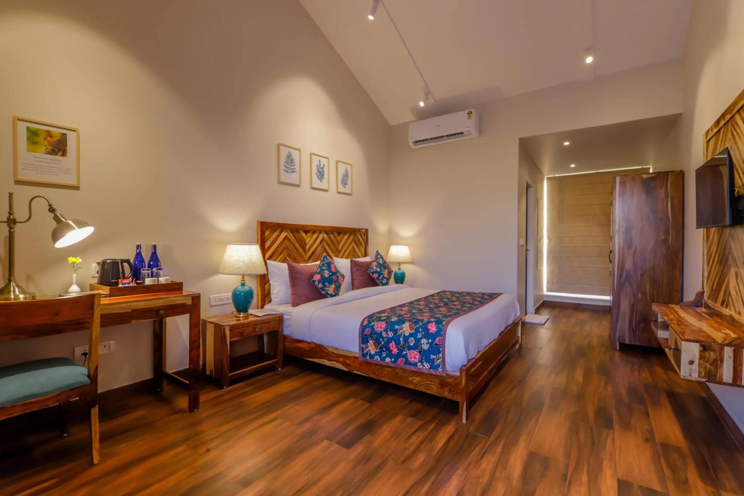 Bed in Ananyamaya nature lodge