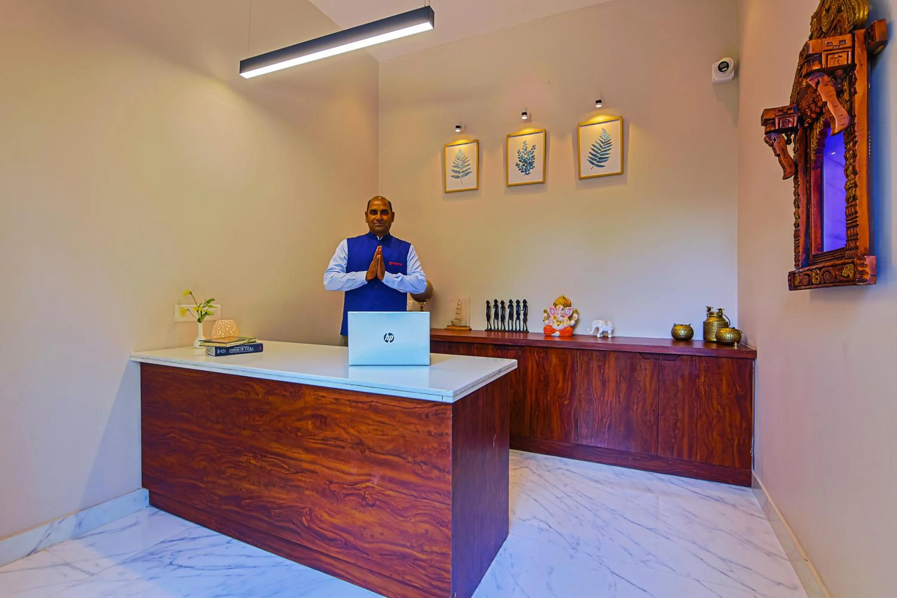 Staff in Ananyamaya nature lodge