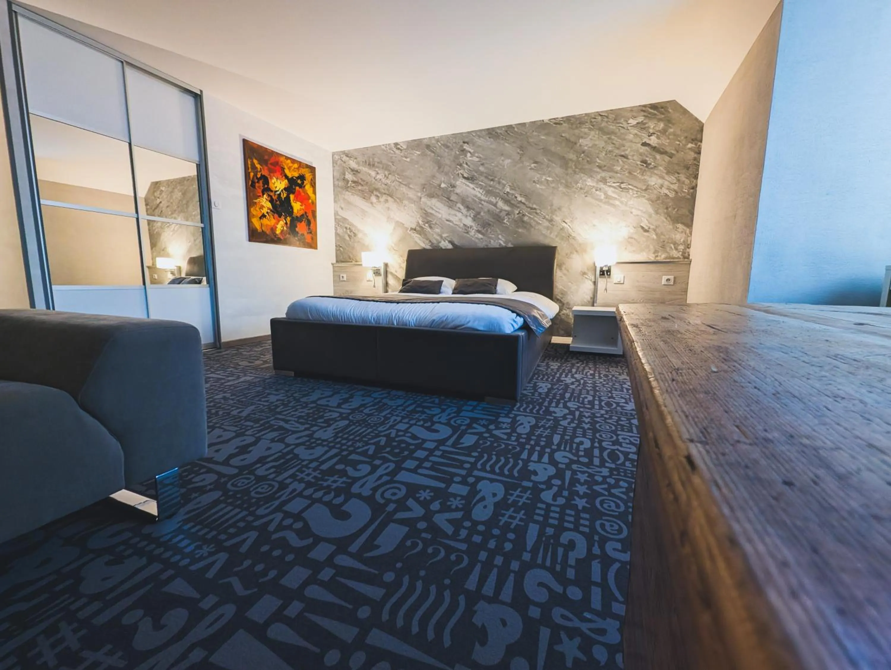 Bed in Hôtel Le Dormeur