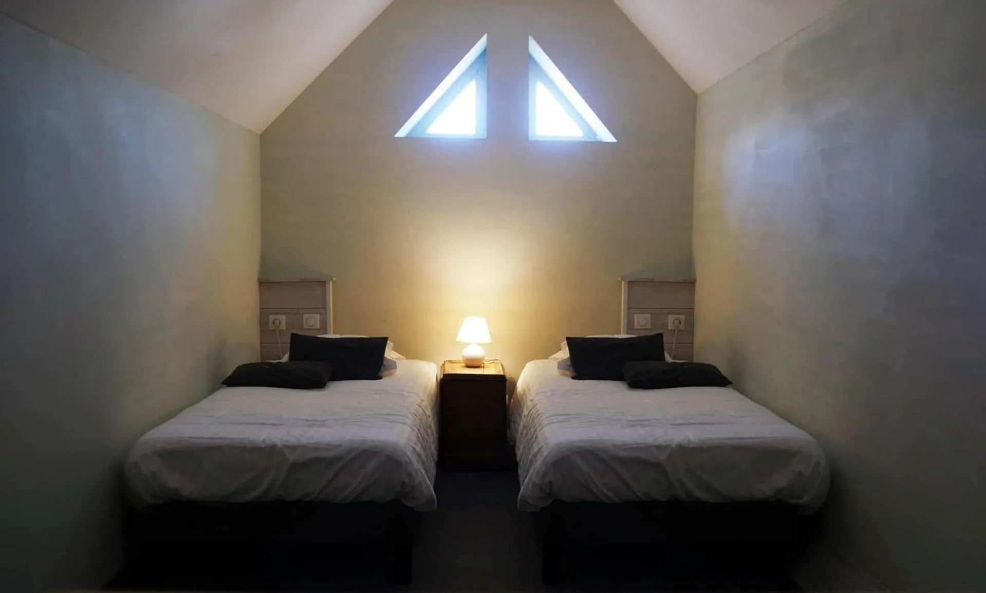 Family, Bed in Hôtel Le Dormeur