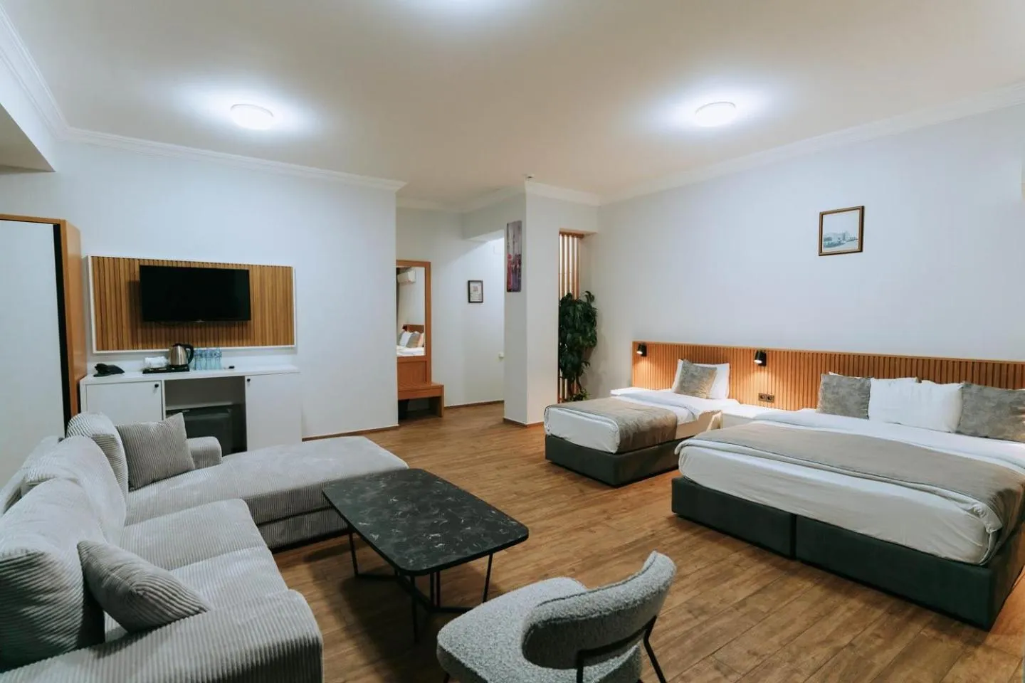 Photo of the whole room, Bed in Hotel Old Town