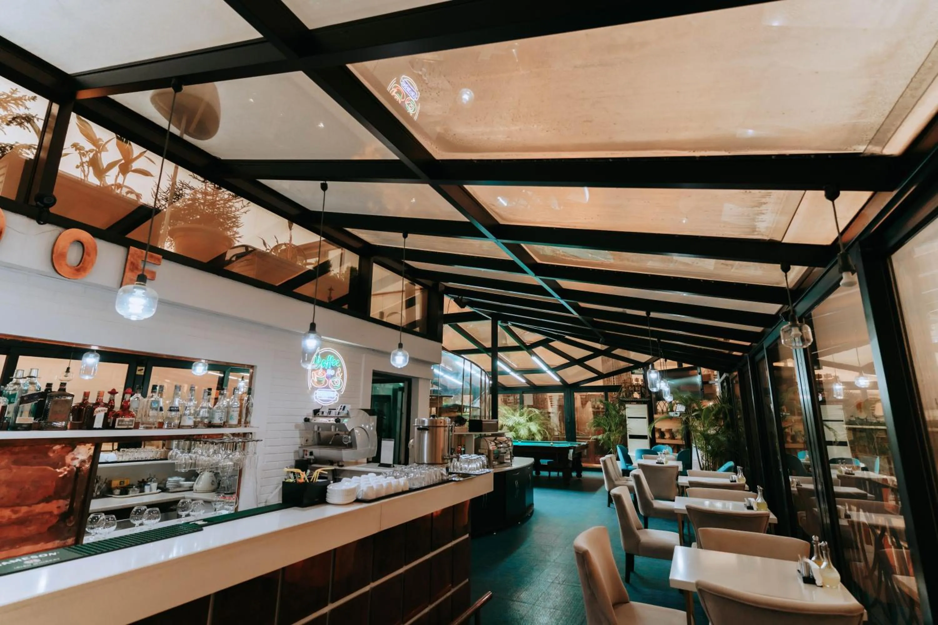 Lounge or bar in Hotel Old Town