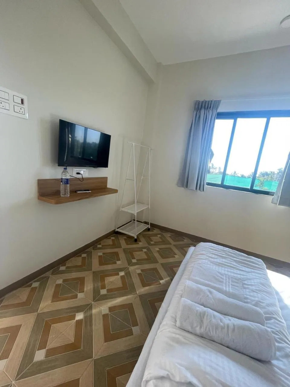 Bed in Coastal Paradise