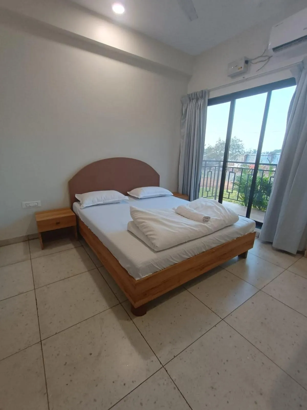 Bed in Coastal Paradise