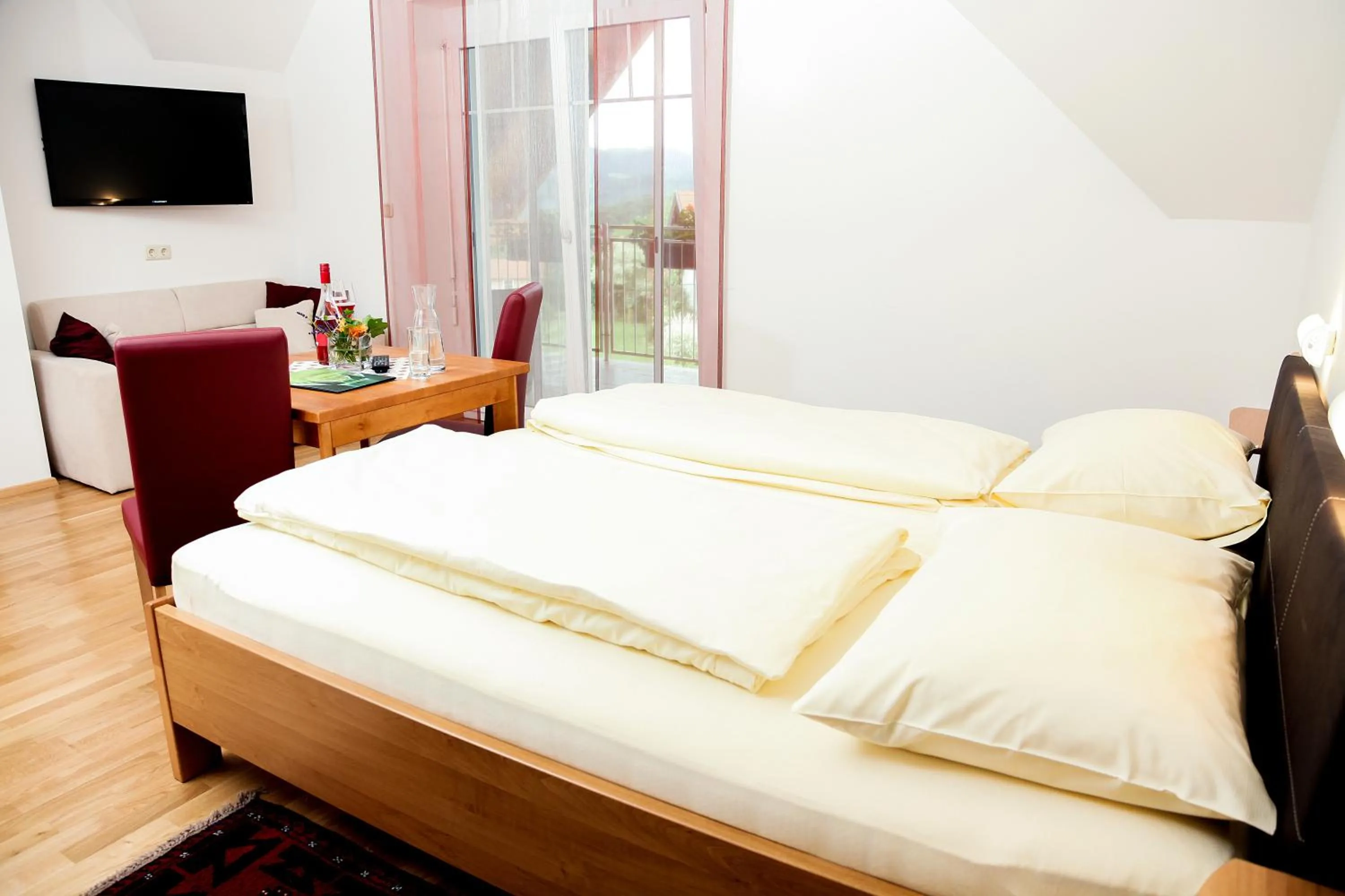 Bedroom, Bed in Weingut Zirngast