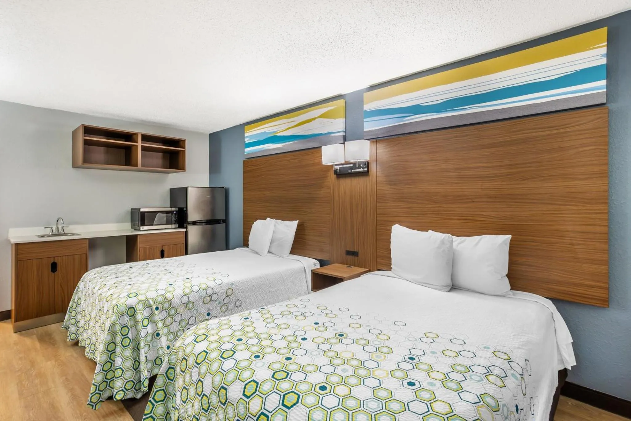 Photo of the whole room, Bed in HomeTowne Studios by Red Roof Lancaster