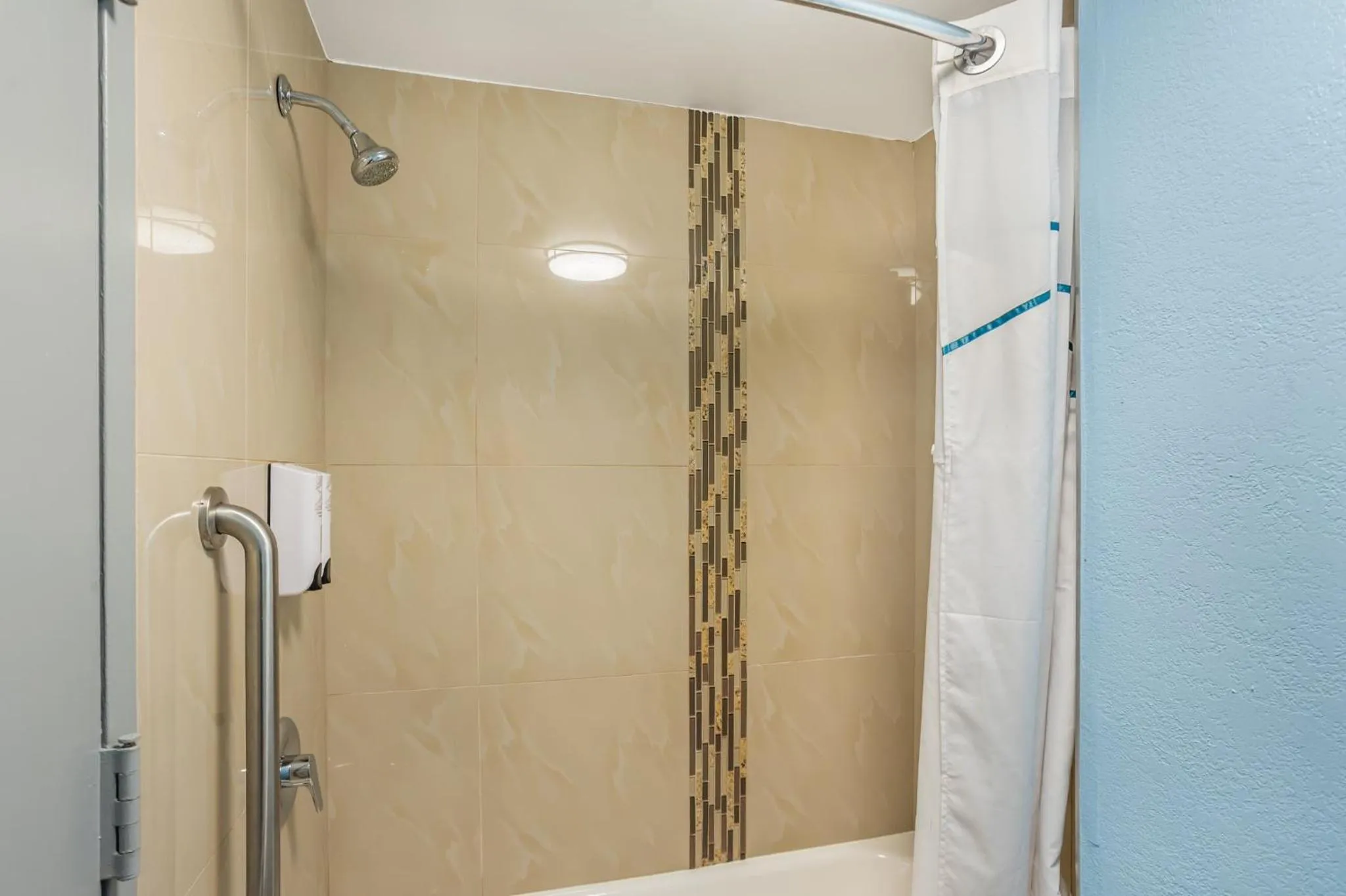 Bathroom in HomeTowne Studios by Red Roof Lancaster