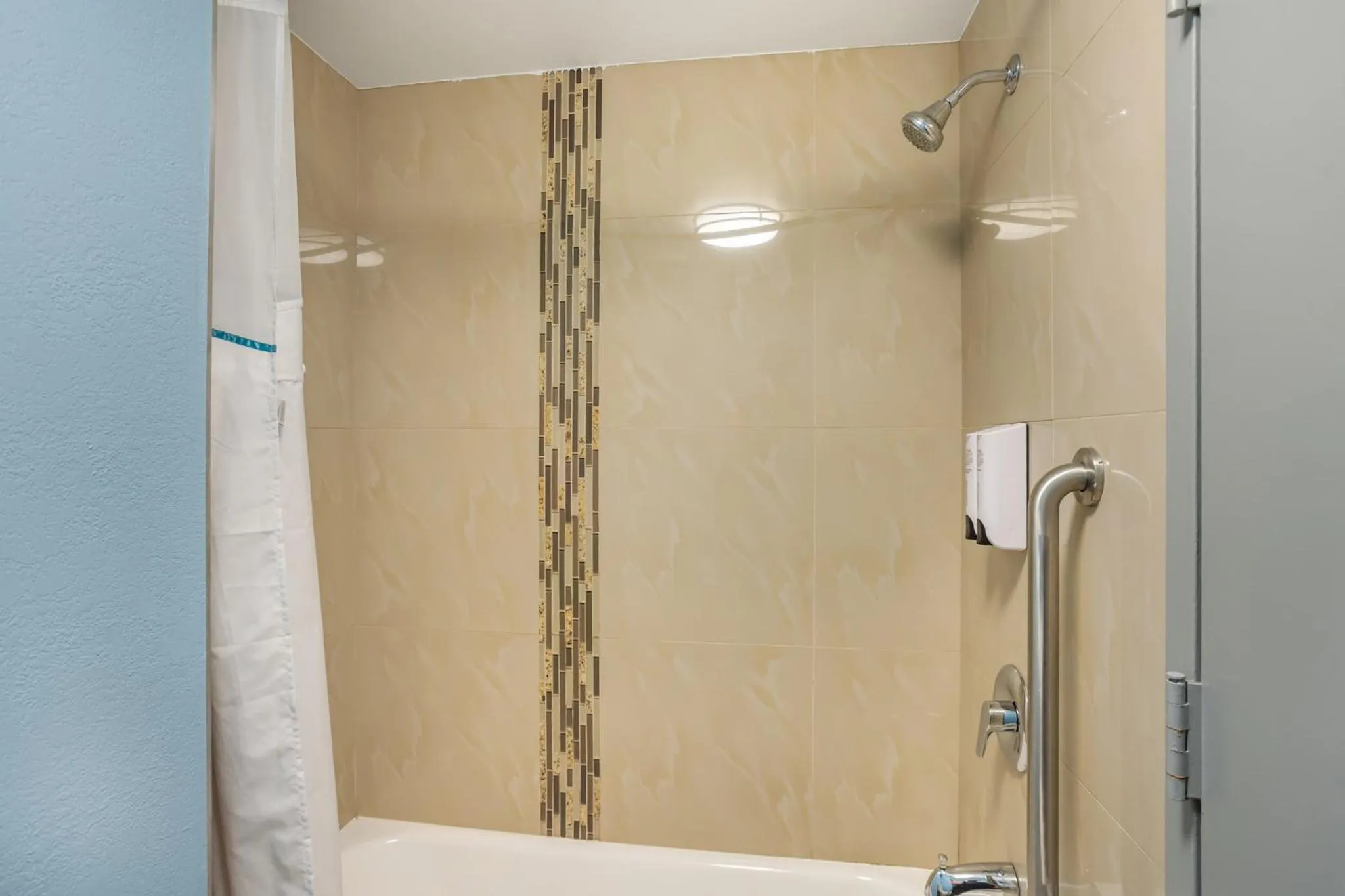 Bathroom in HomeTowne Studios by Red Roof Lancaster