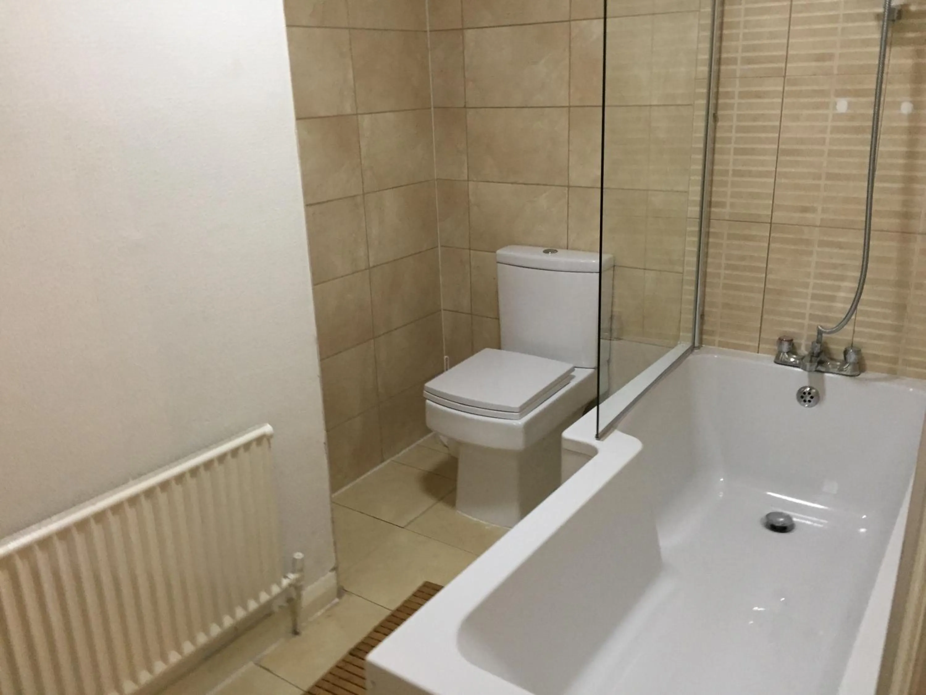 Bathroom in Healey House Hotel