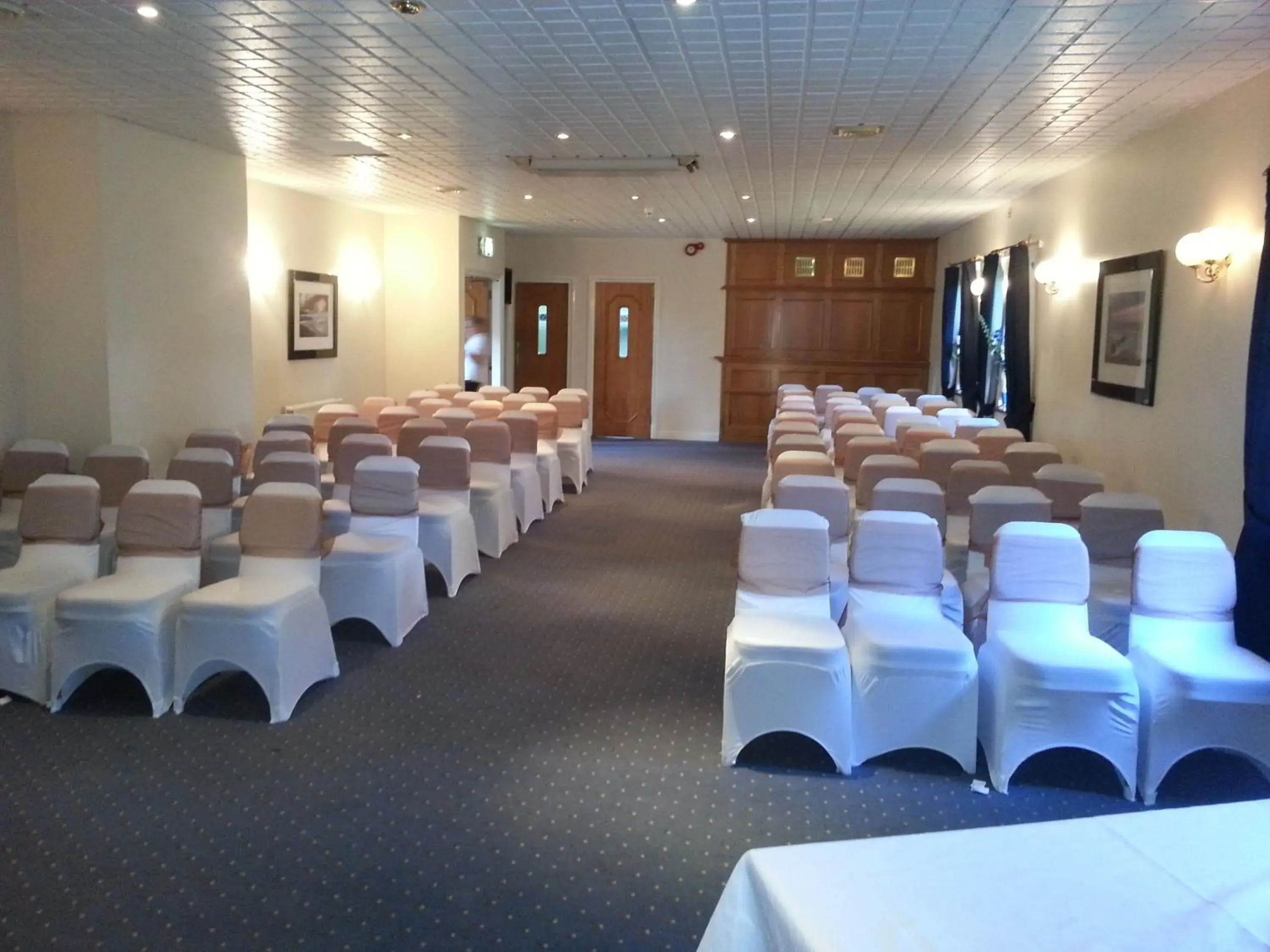 Business facilities in Healey House Hotel