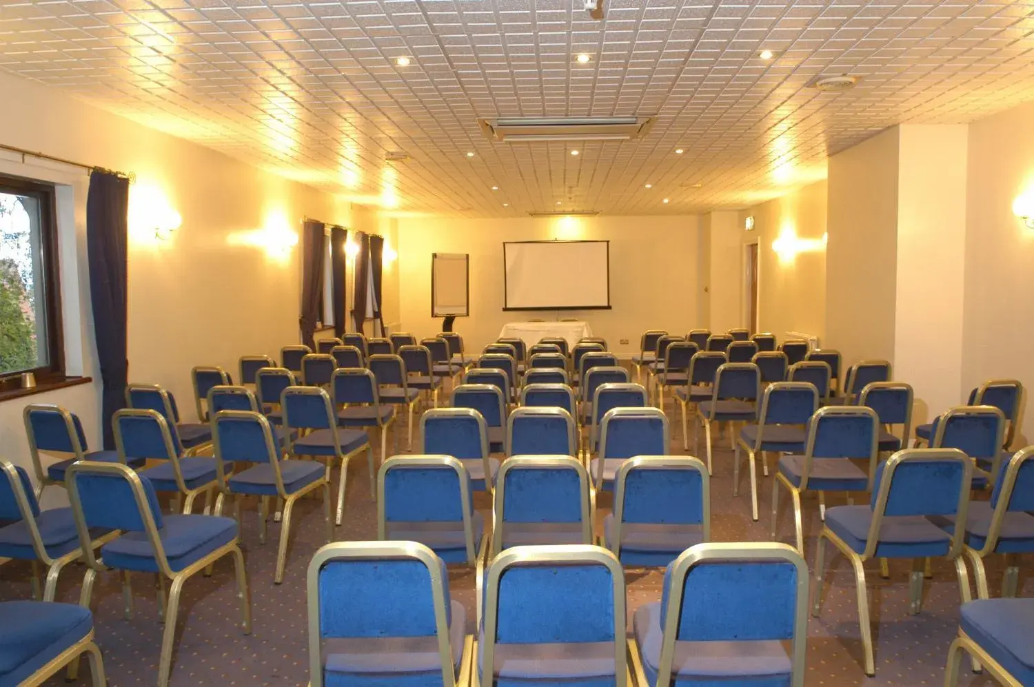 Business facilities in Healey House Hotel