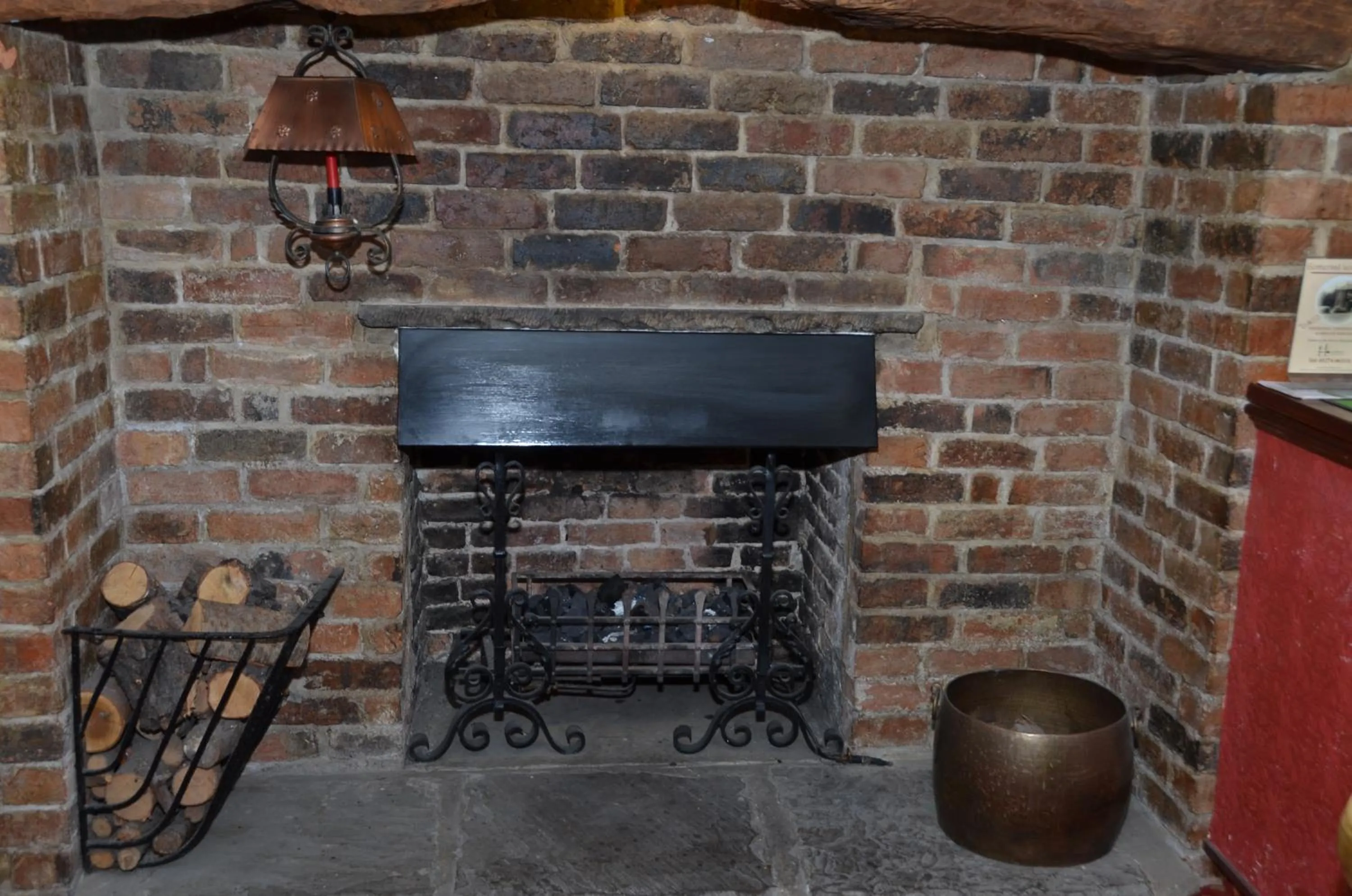 Decorative detail, BBQ Facilities in Healey House Hotel
