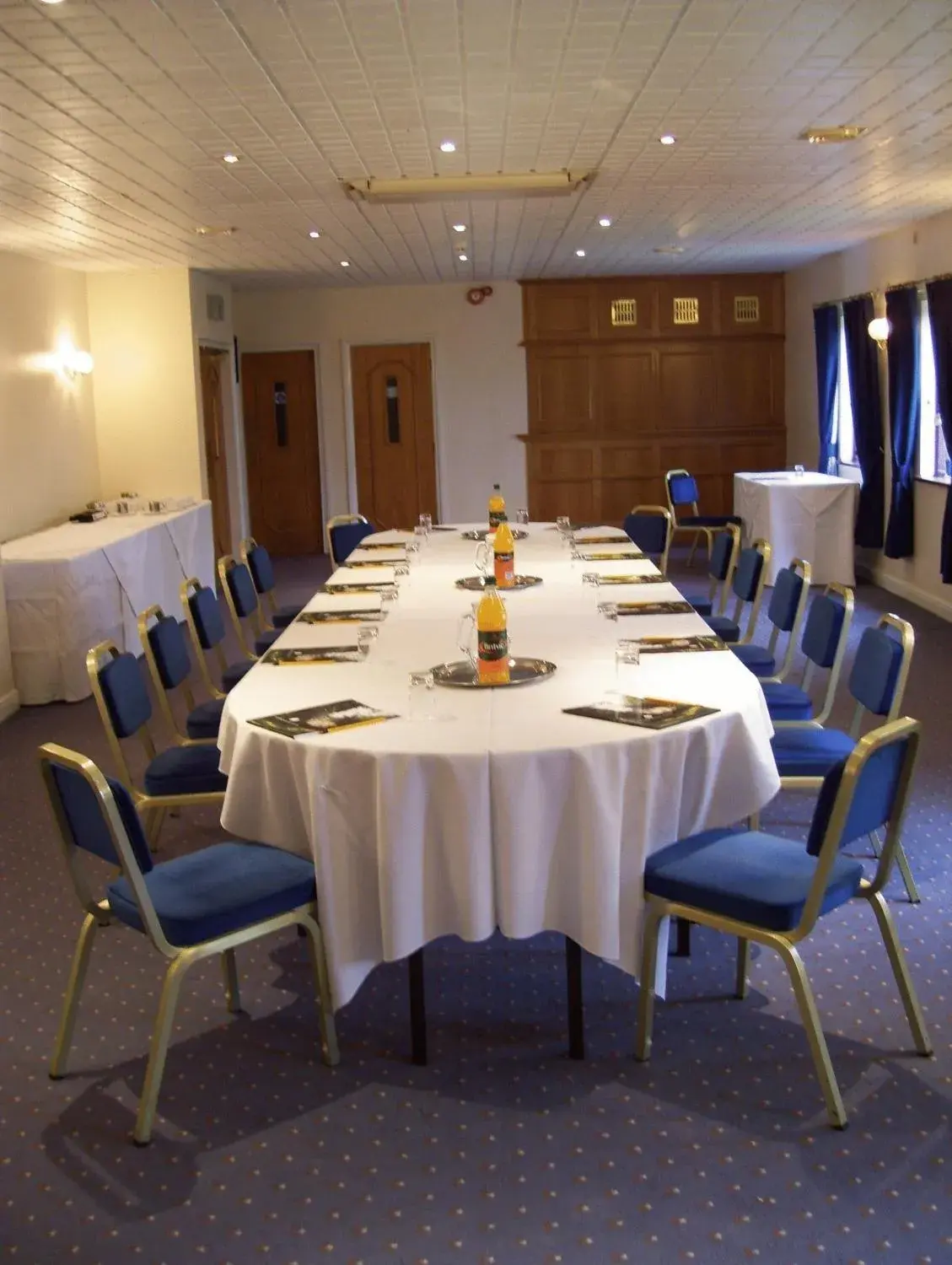 Business facilities in Healey House Hotel
