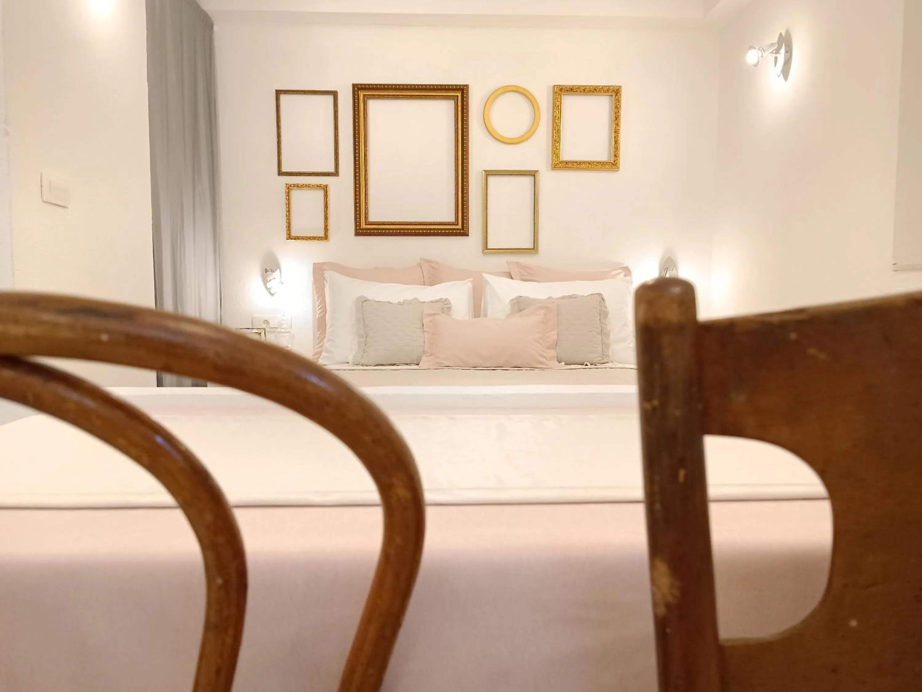 Bed in Summer Dream Studio