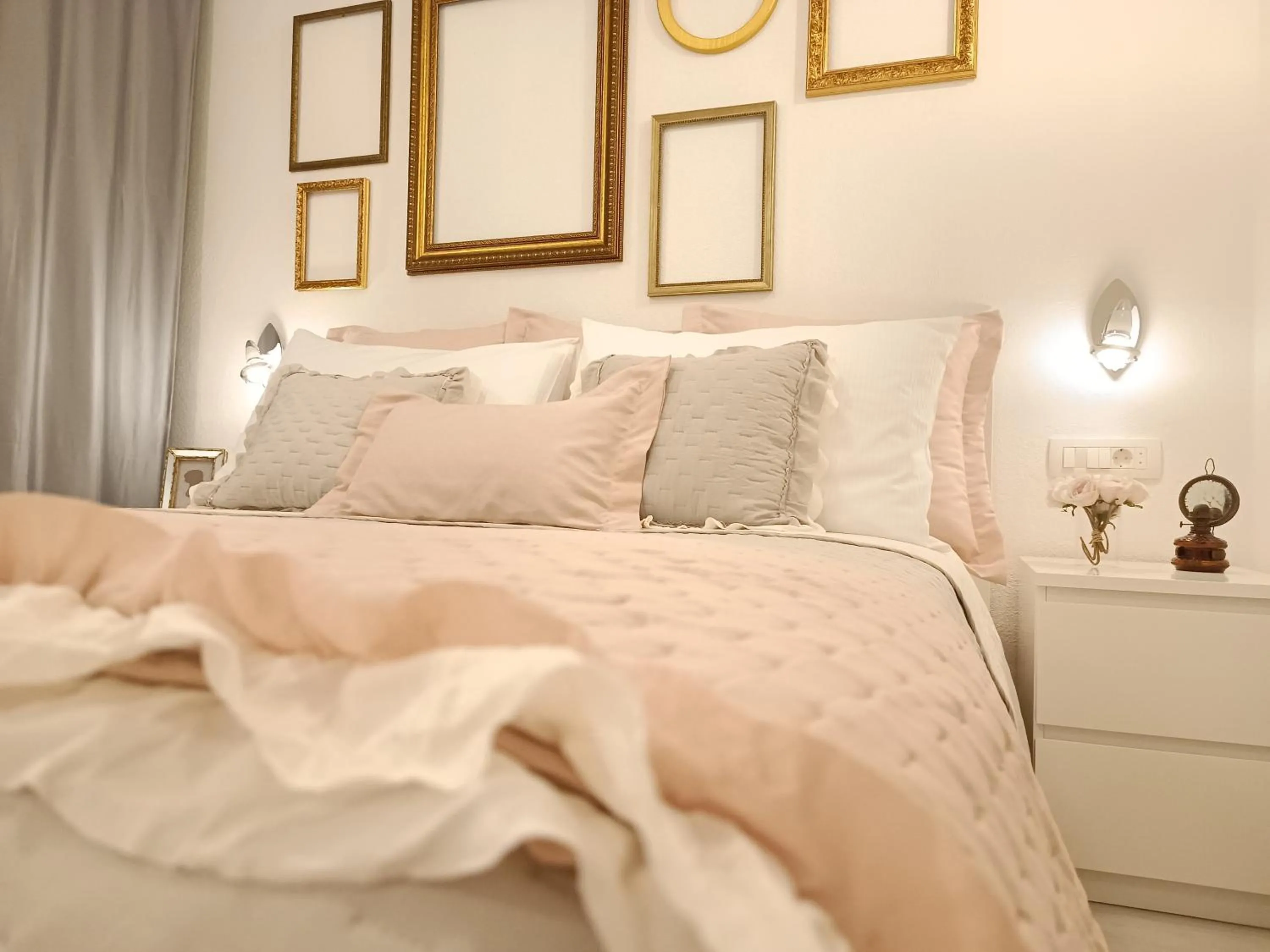 Bed in Summer Dream Studio