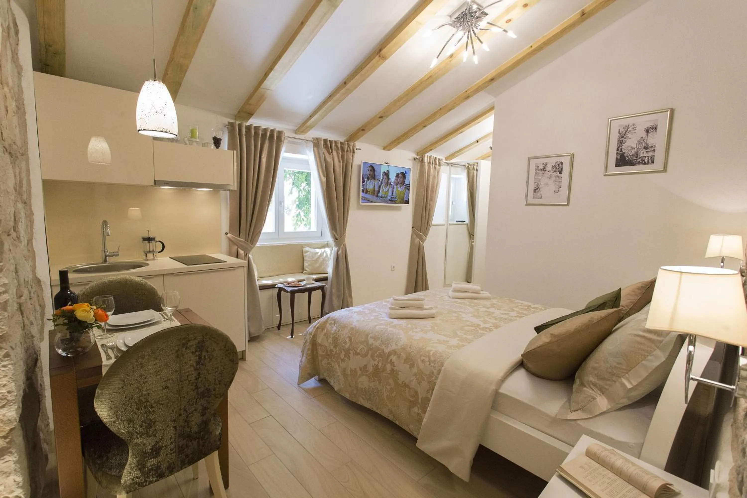 Bed in Summer Dream Studio