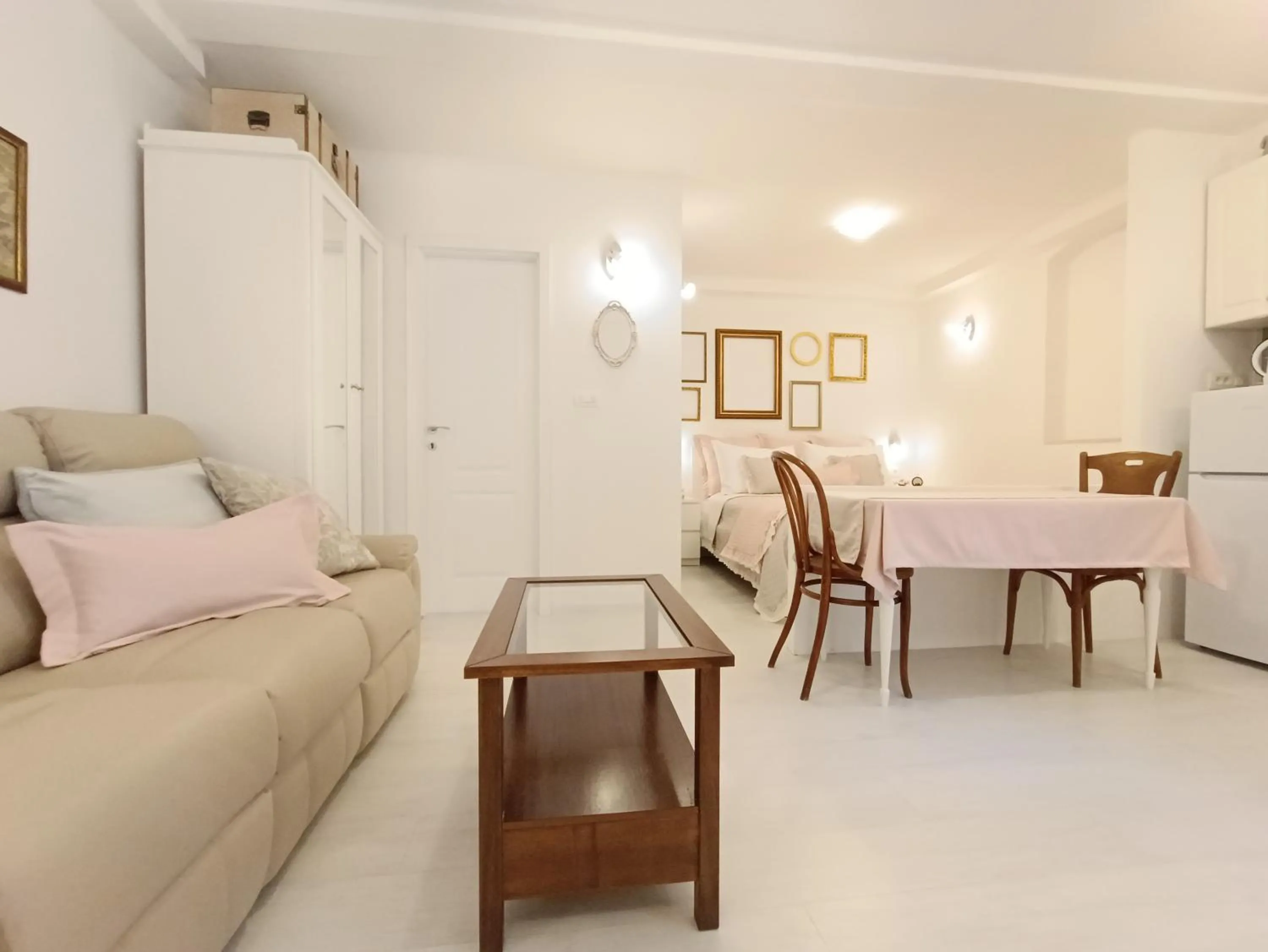 Kitchen or kitchenette in Summer Dream Studio