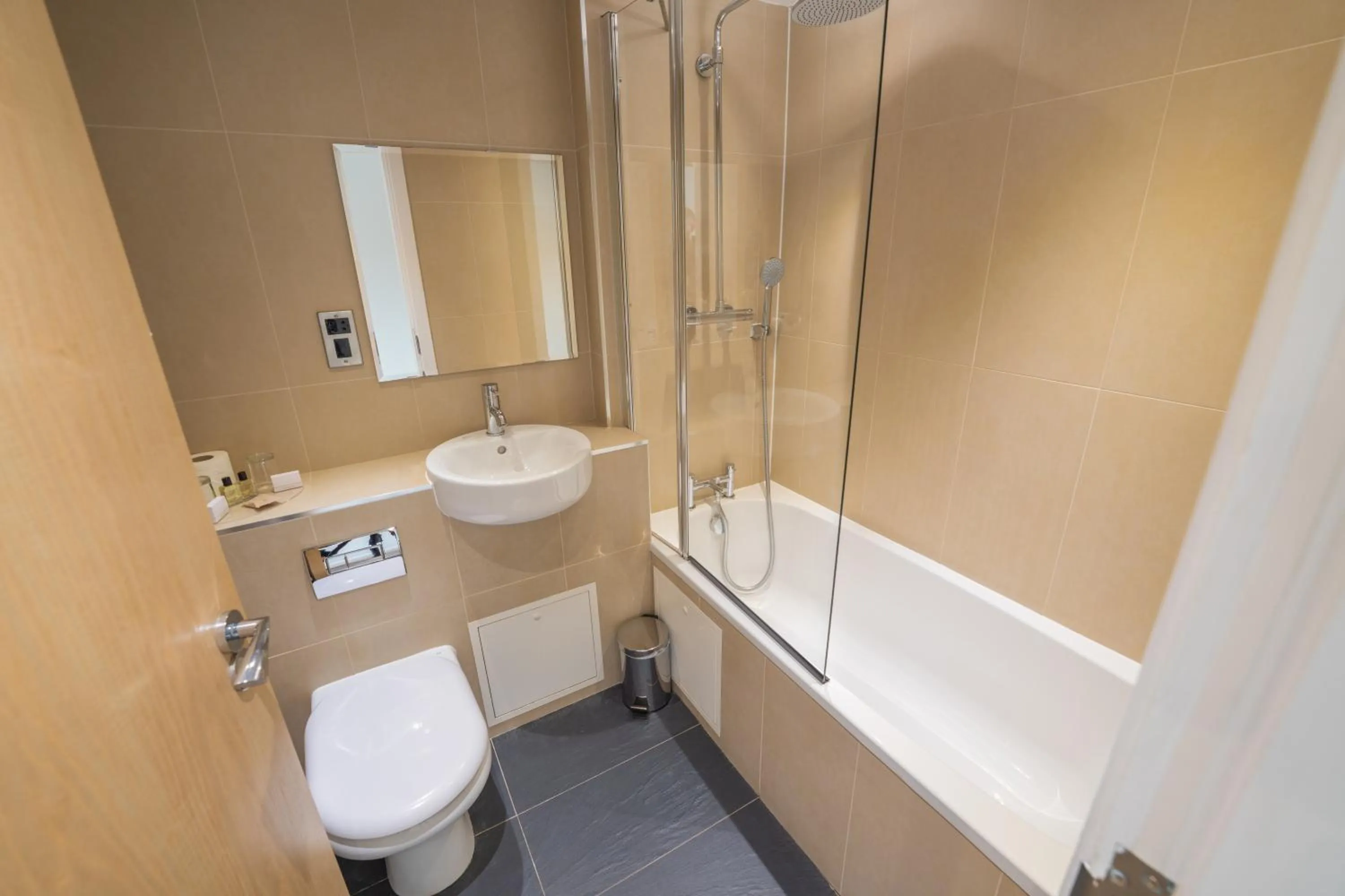 Bathroom in The Waterside Hotel and Leisure Club