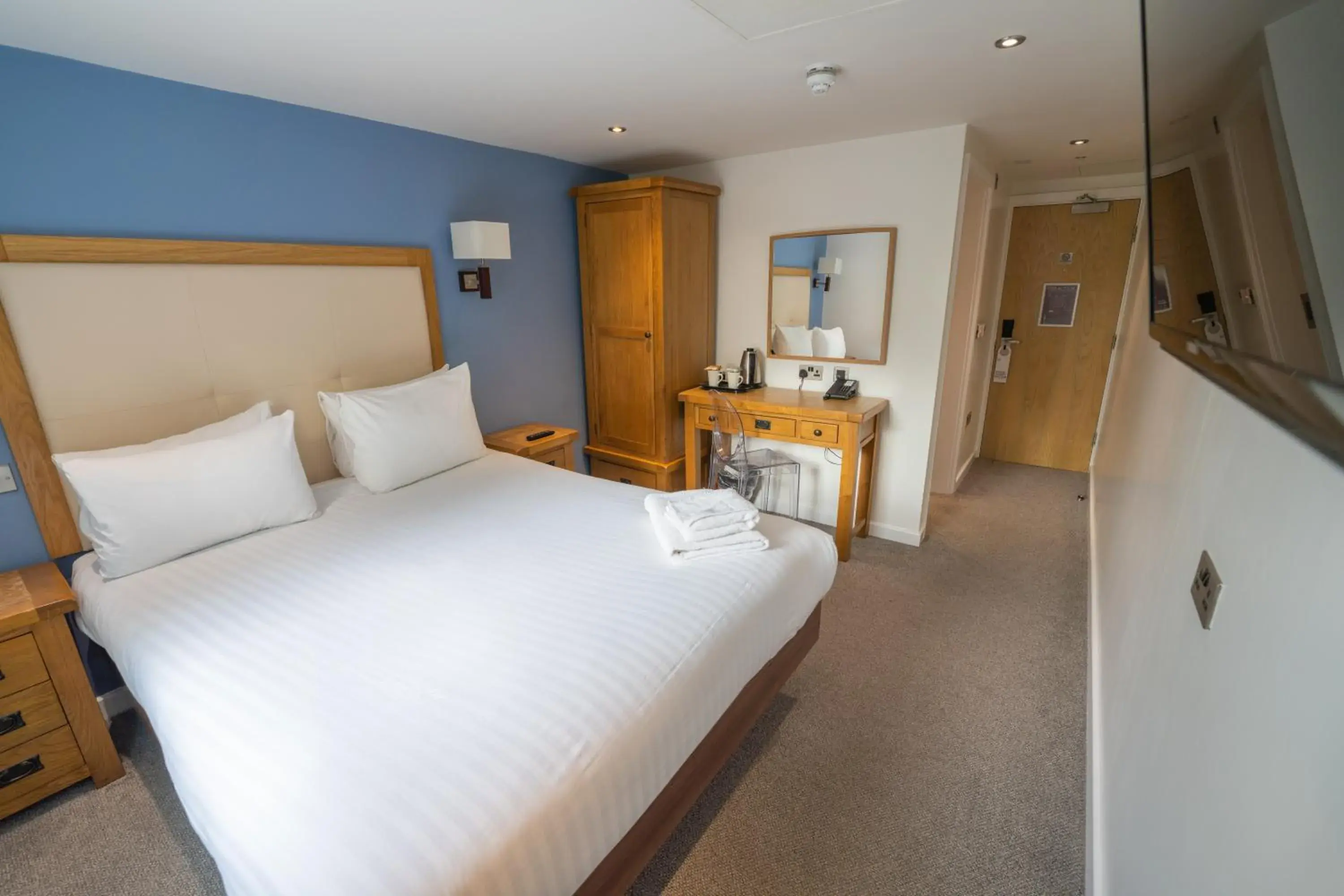 Bedroom, Bed in The Waterside Hotel and Leisure Club Bedroom, Bed in The Waterside Hotel and Leisure Club