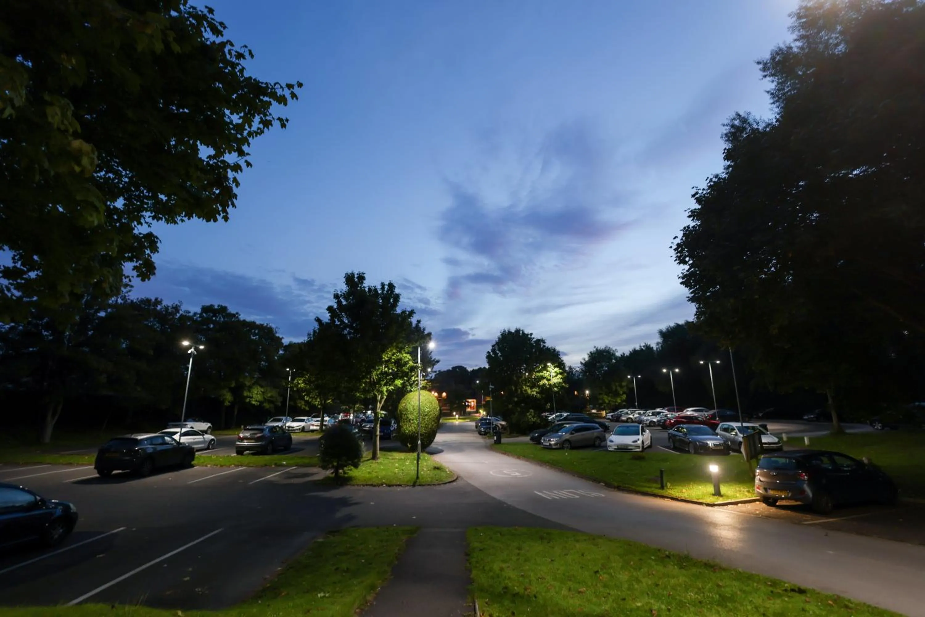 Parking in The Waterside Hotel and Leisure Club