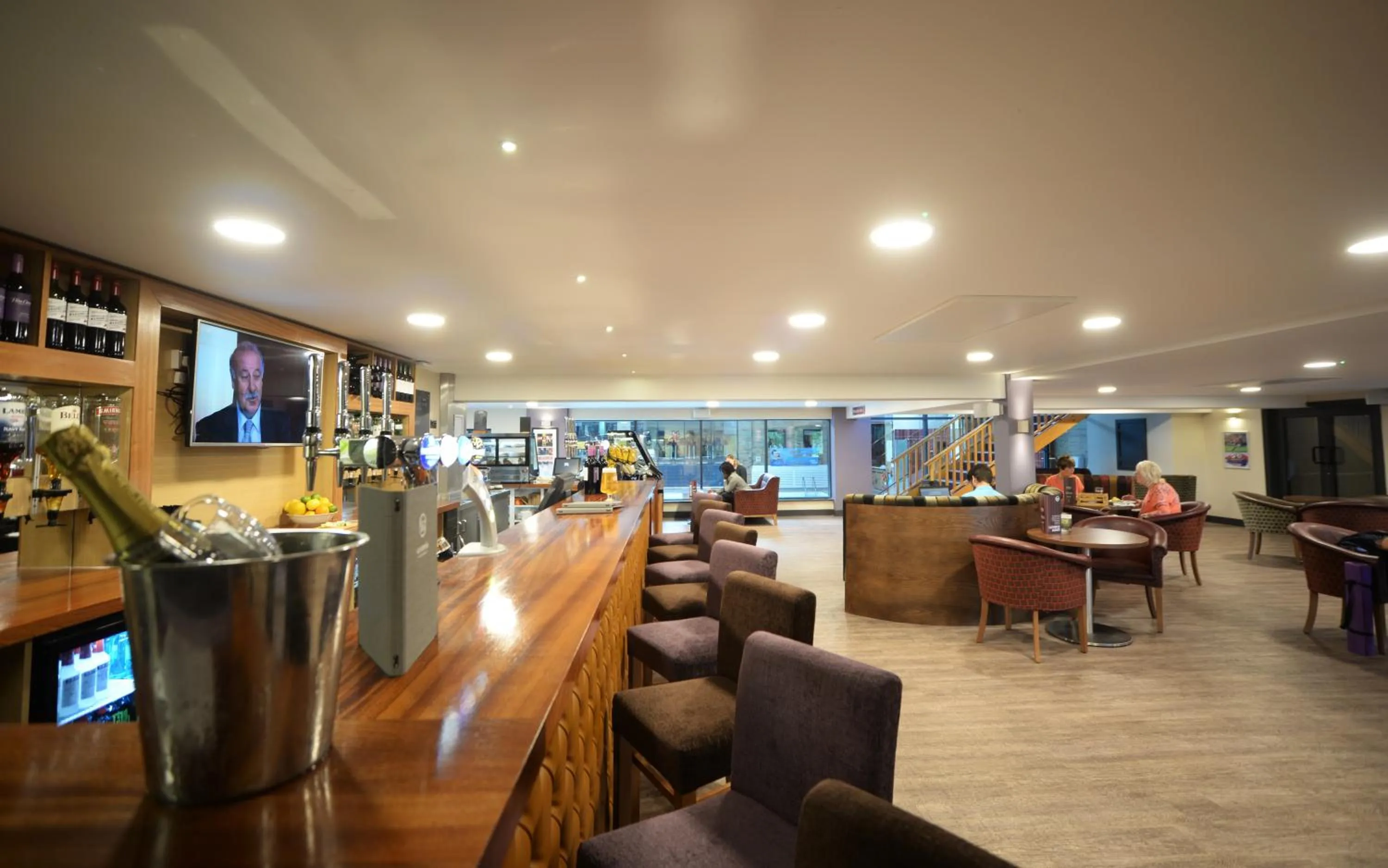 Lounge or bar in The Waterside Hotel and Leisure Club