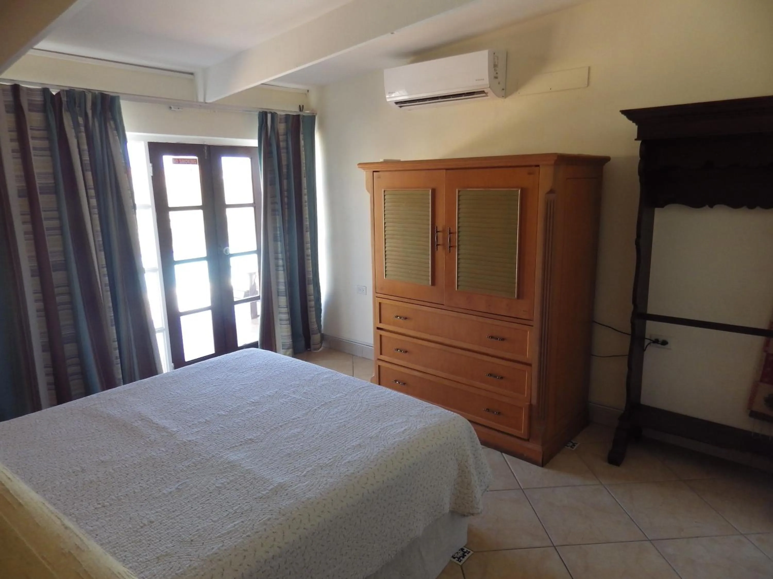 Bedroom, Bed in Aruba Cunucu Residence