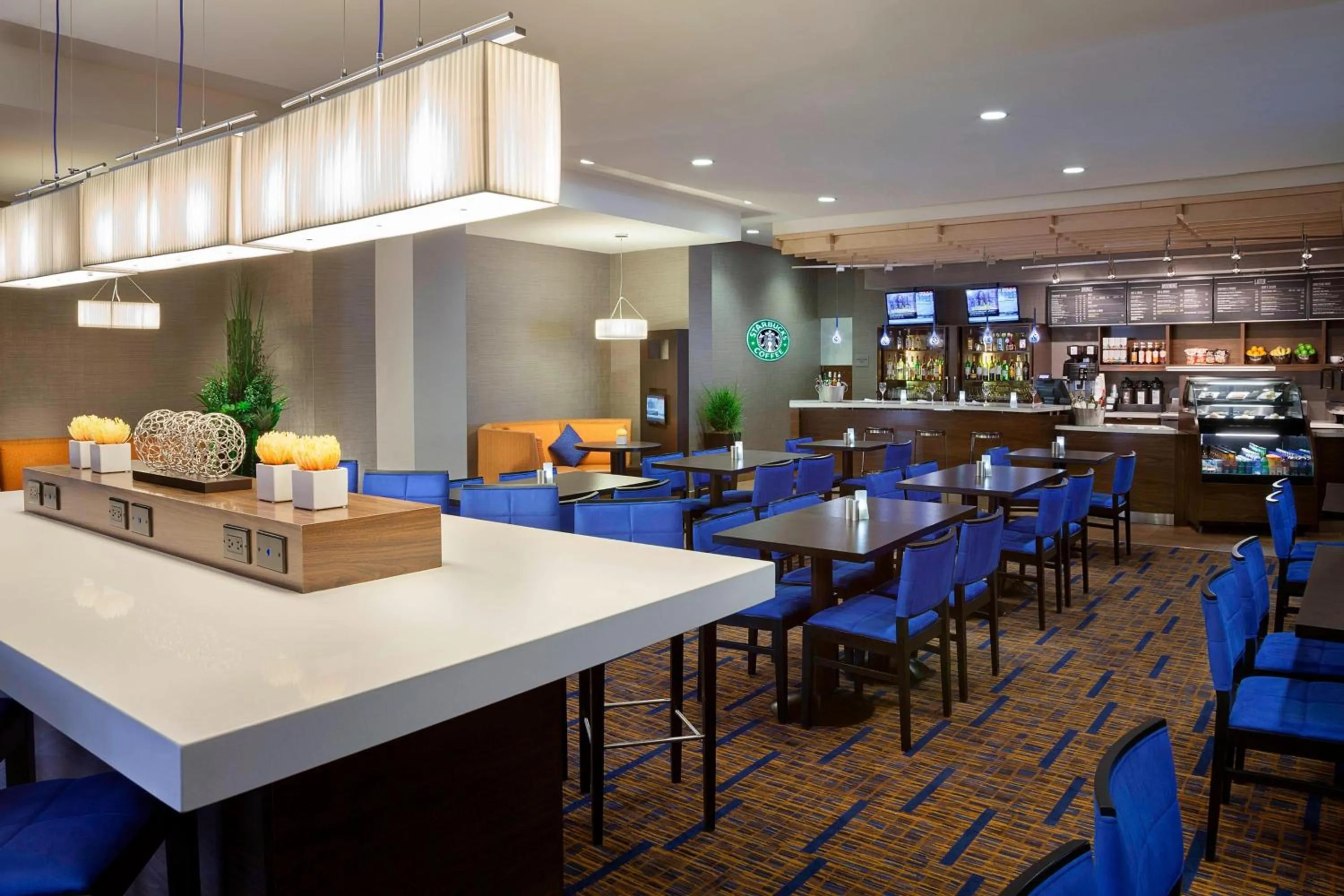Restaurant/places to eat in Courtyard by Marriott Toronto Northeast/Markham