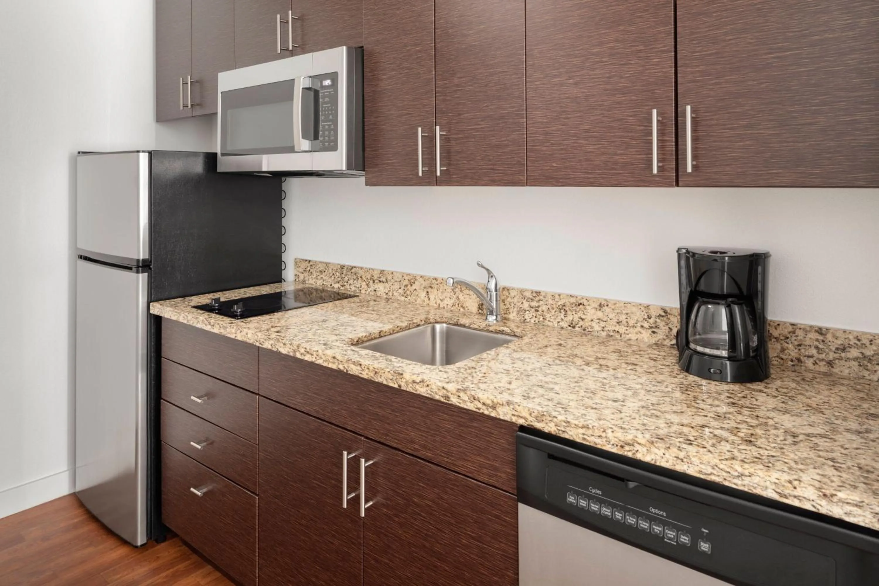 Kitchen or kitchenette in TownePlace Suites Bangor