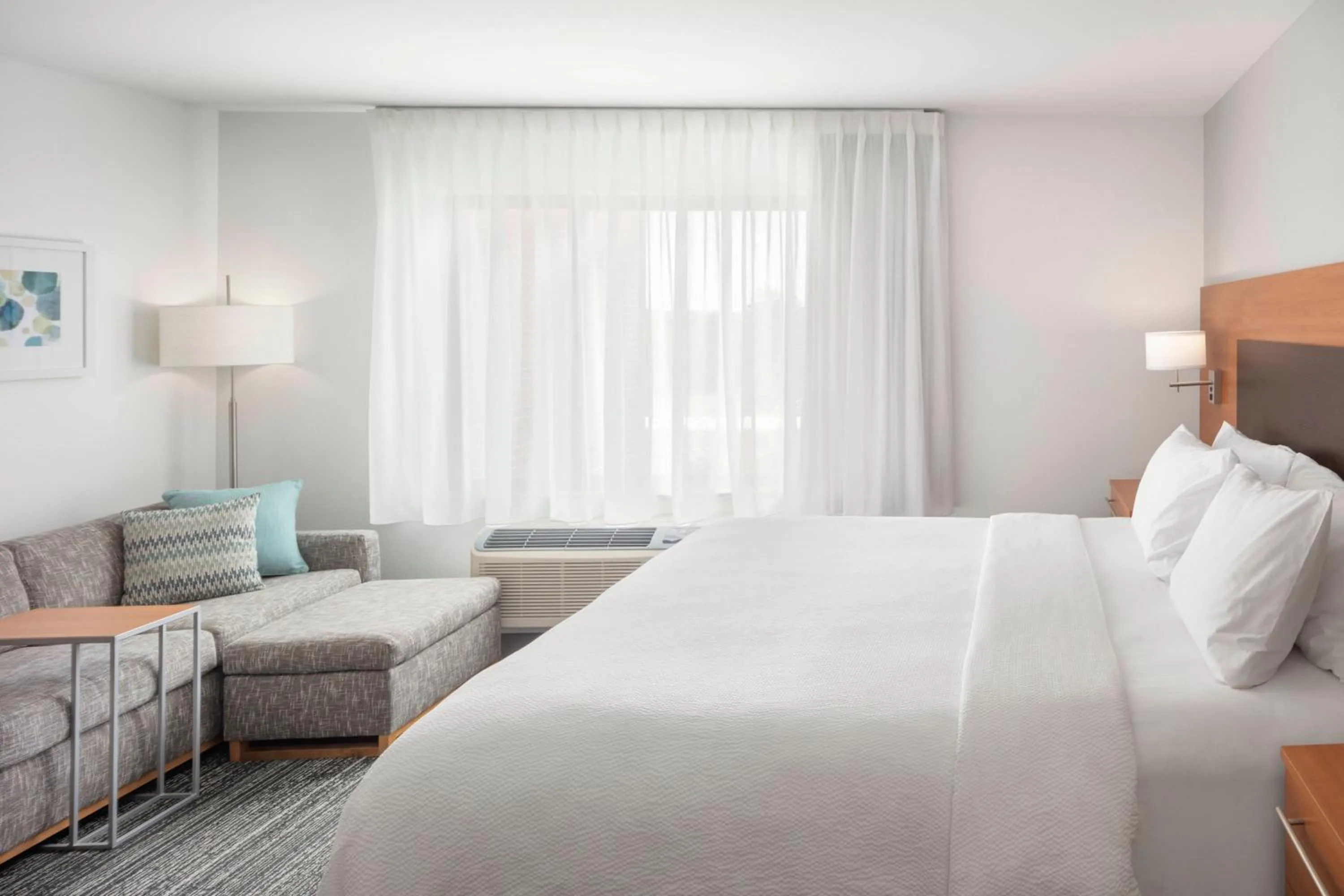 Bedroom in TownePlace Suites Bangor