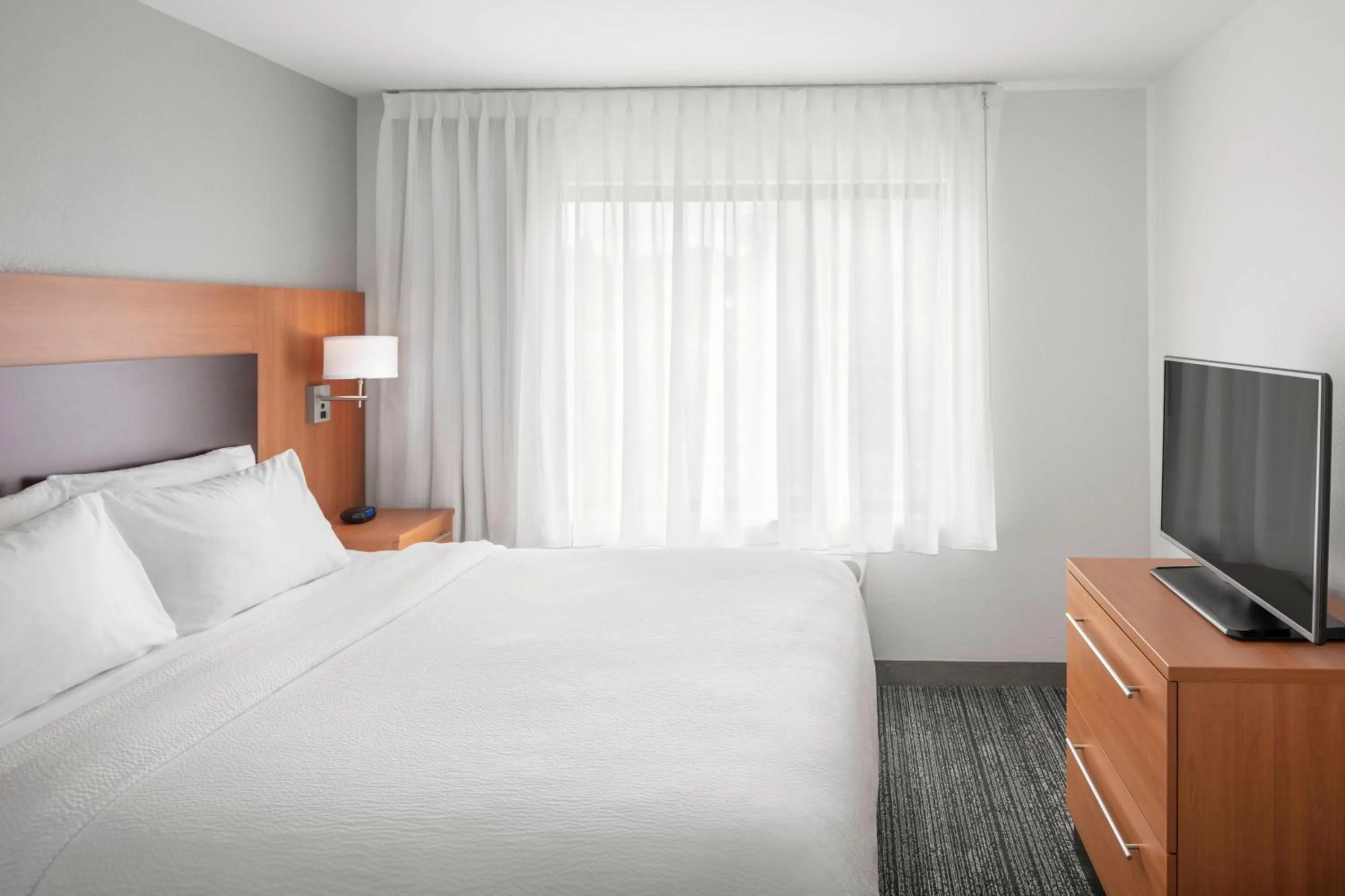 Bedroom in TownePlace Suites Bangor