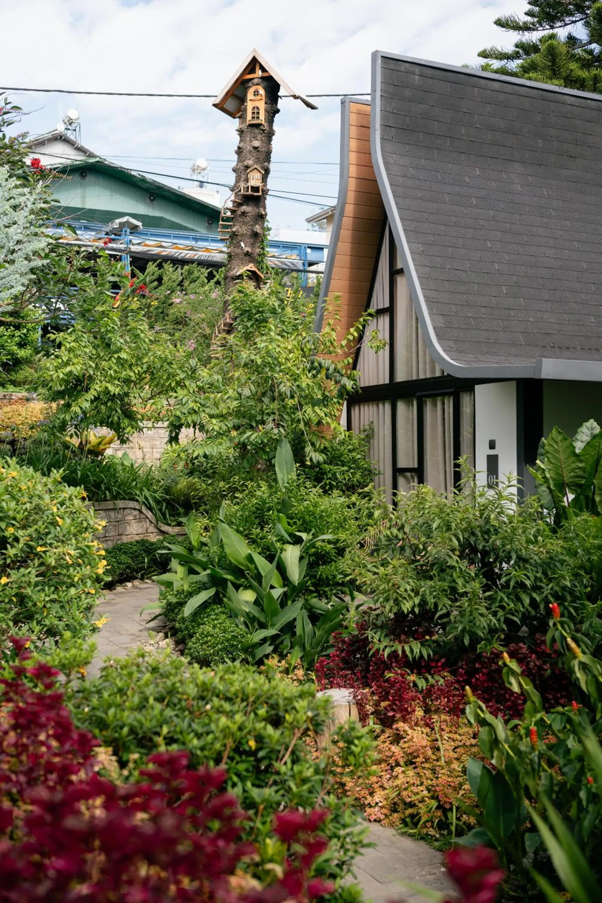 Property building in Bach Place Dalat