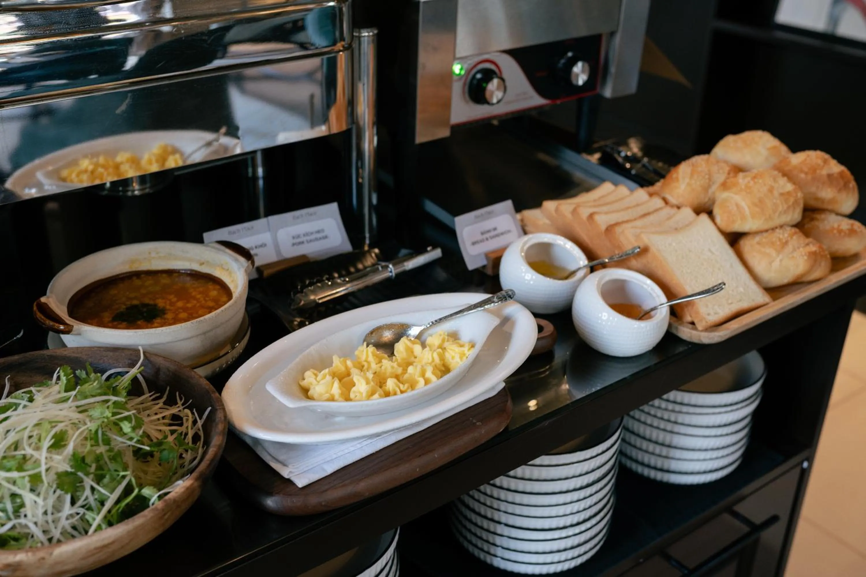 Breakfast in Bach Place Dalat