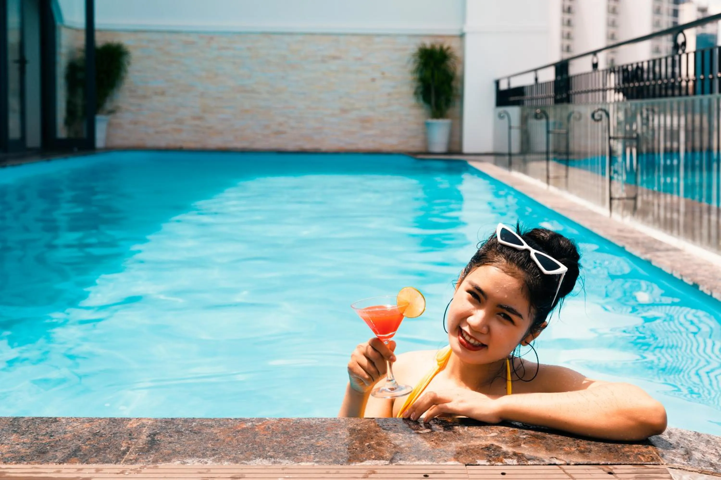 Swimming pool in Daphovina Hotel