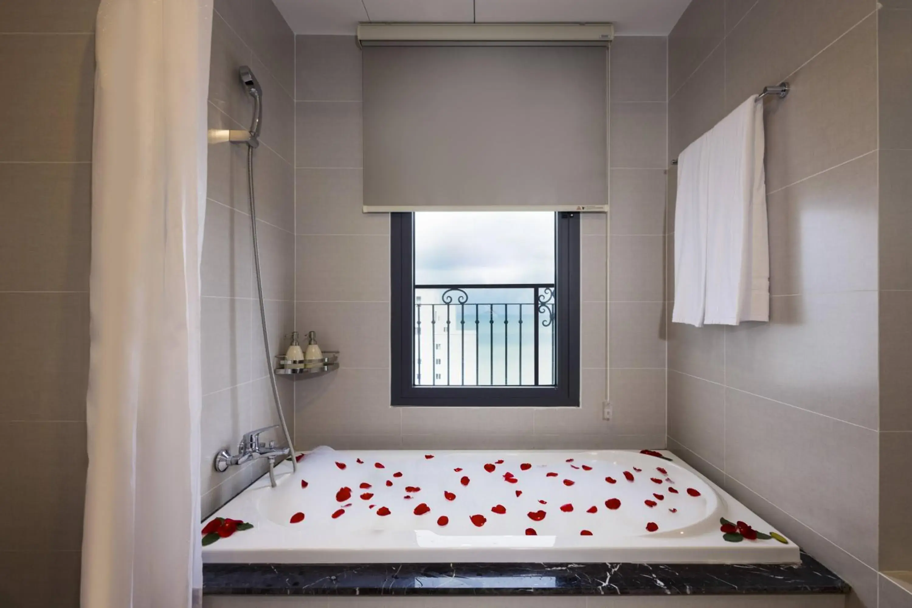 Bathroom, Bed in Daphovina Hotel Bathroom, Bed in Daphovina Hotel