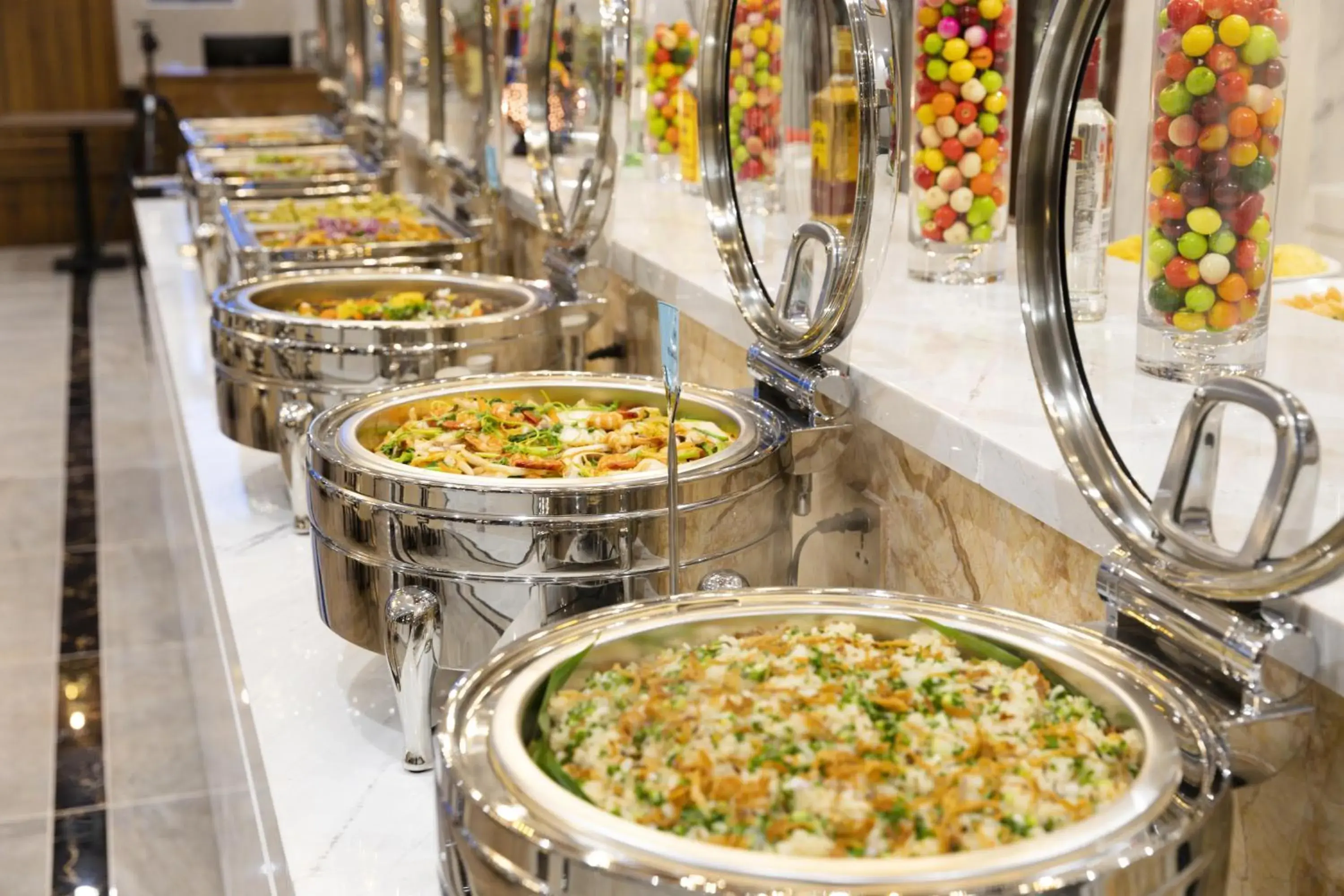 Restaurant/places to eat in Daphovina Hotel Restaurant/places to eat in Daphovina Hotel