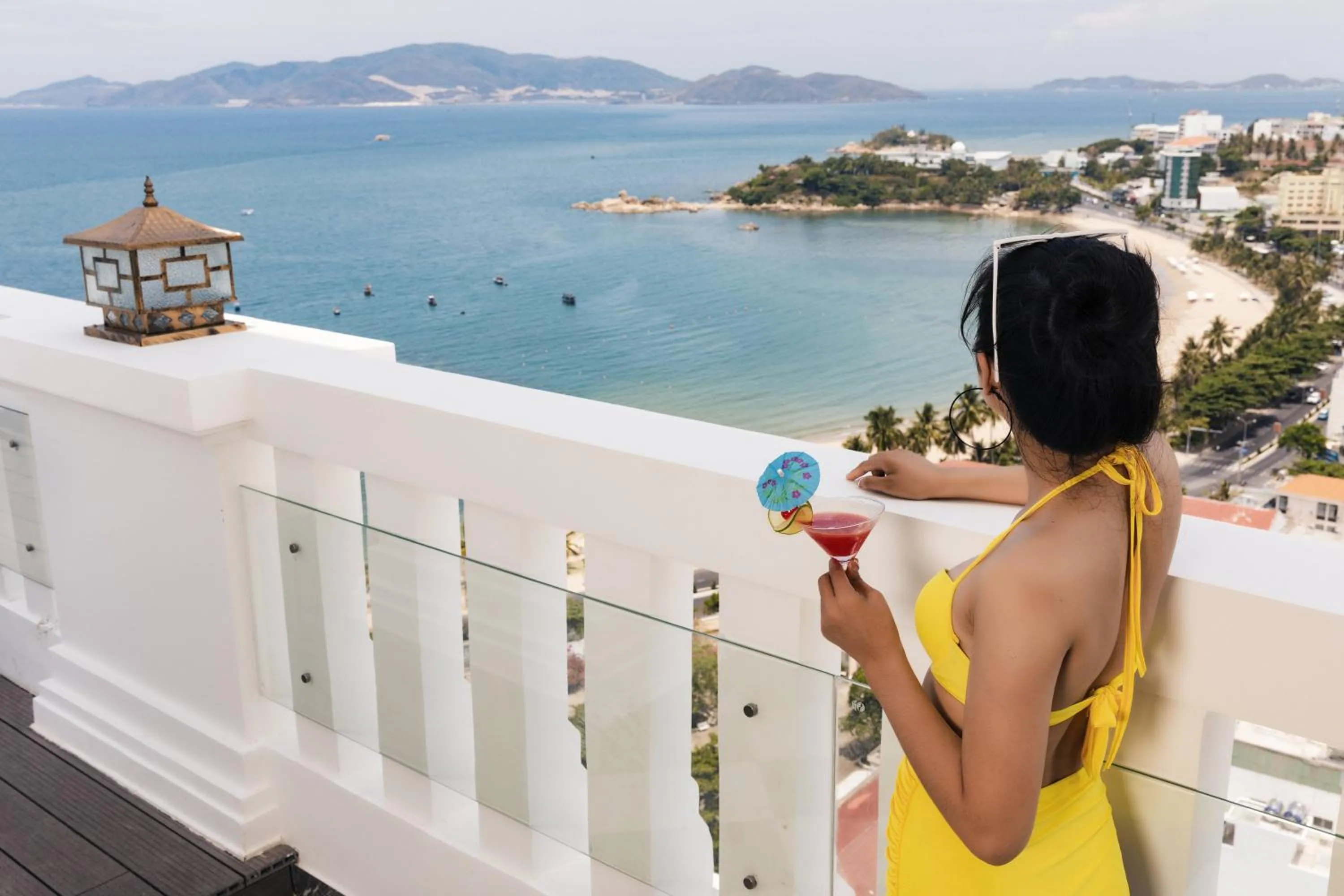 Day in Daphovina Hotel