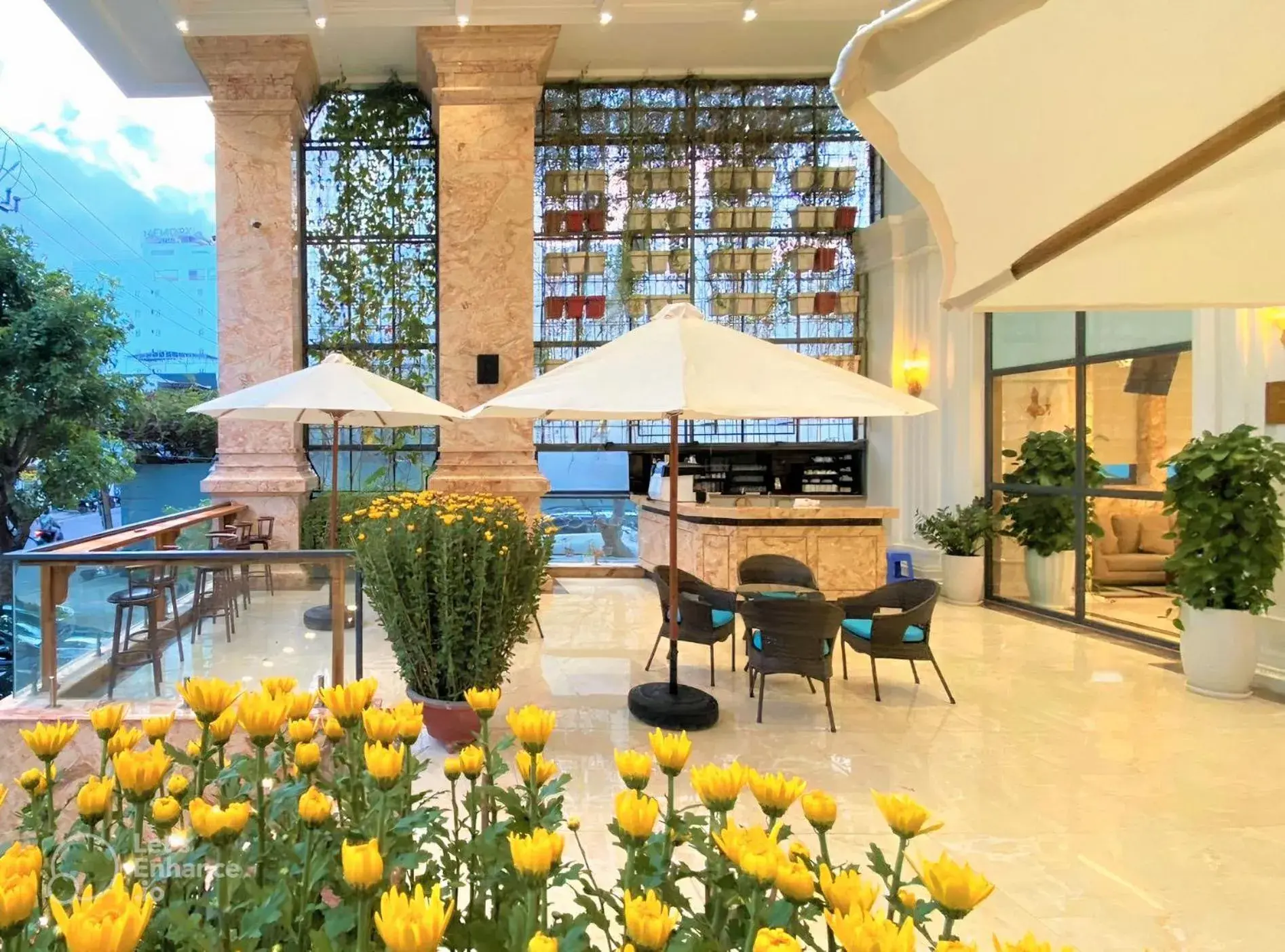 Property building in Daphovina Hotel Property building in Daphovina Hotel