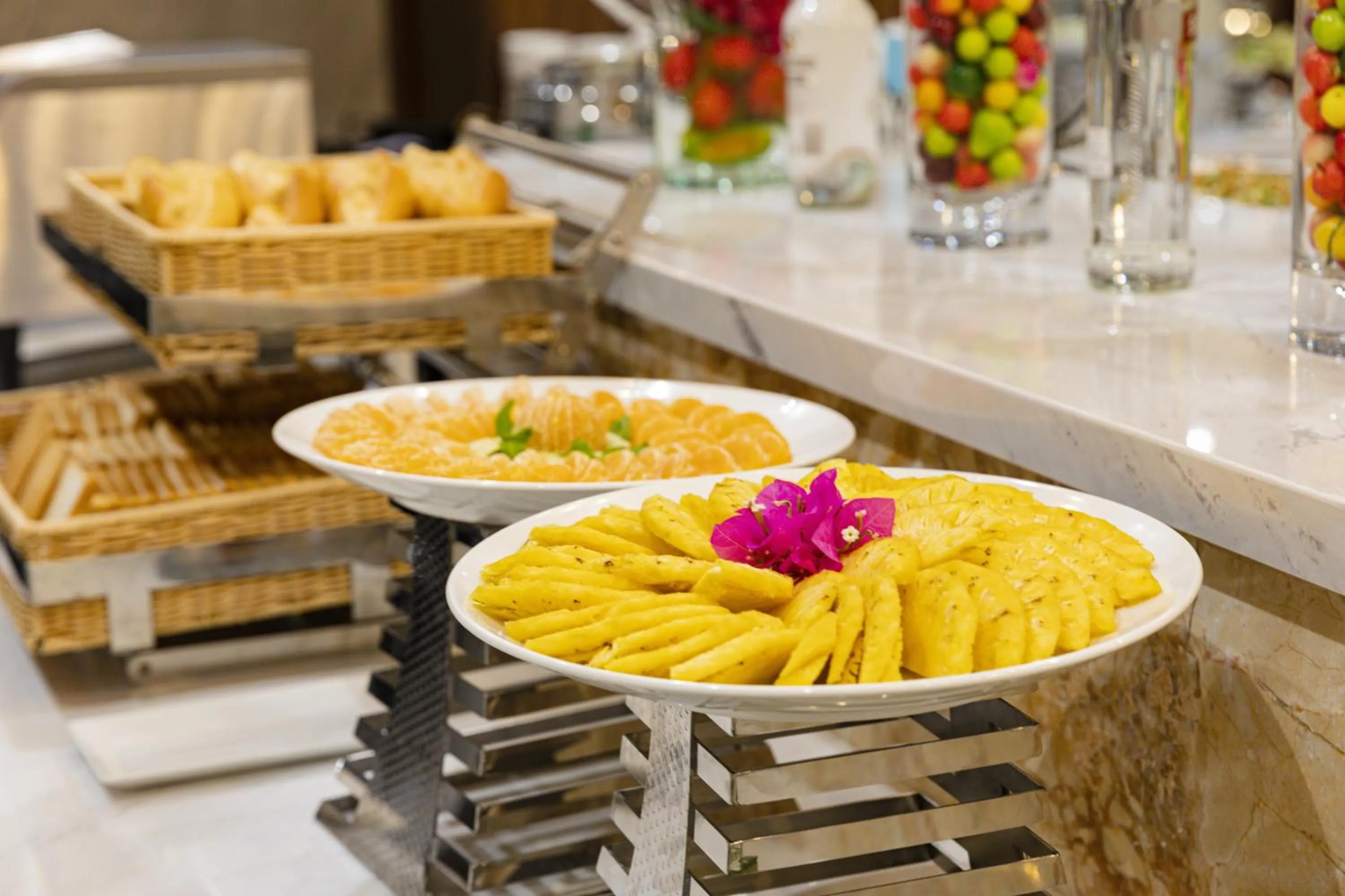 Restaurant/places to eat in Daphovina Hotel