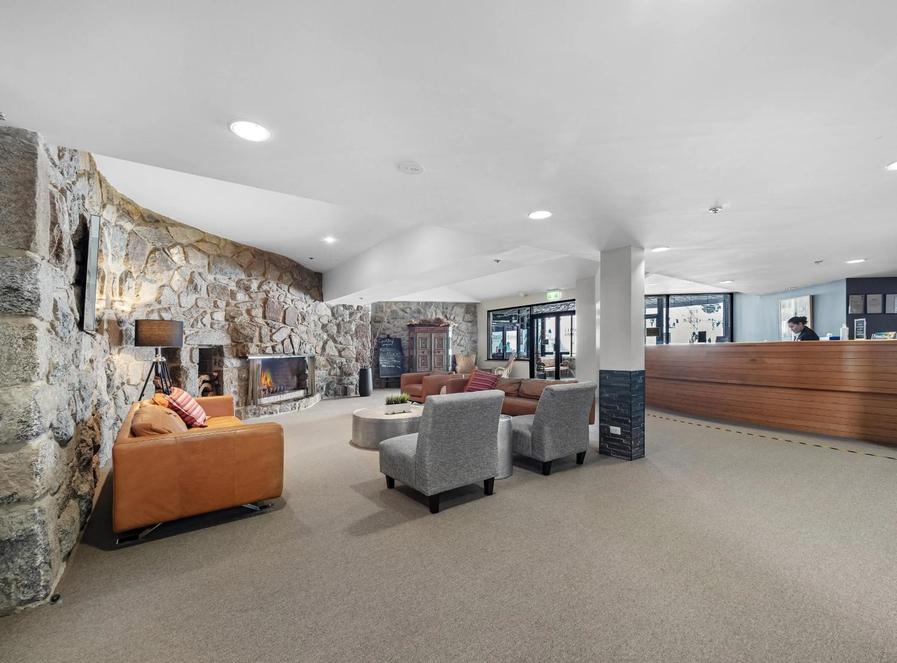 Lobby or reception in Perisher Manor Hotel