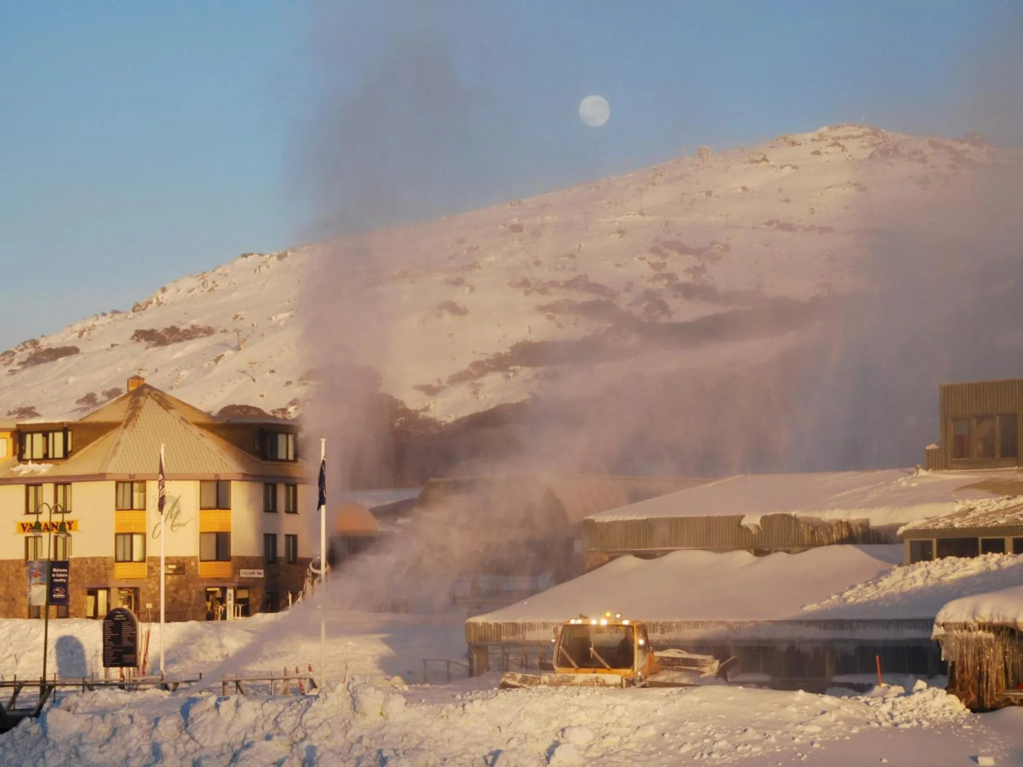 Facade/entrance in Perisher Manor Hotel