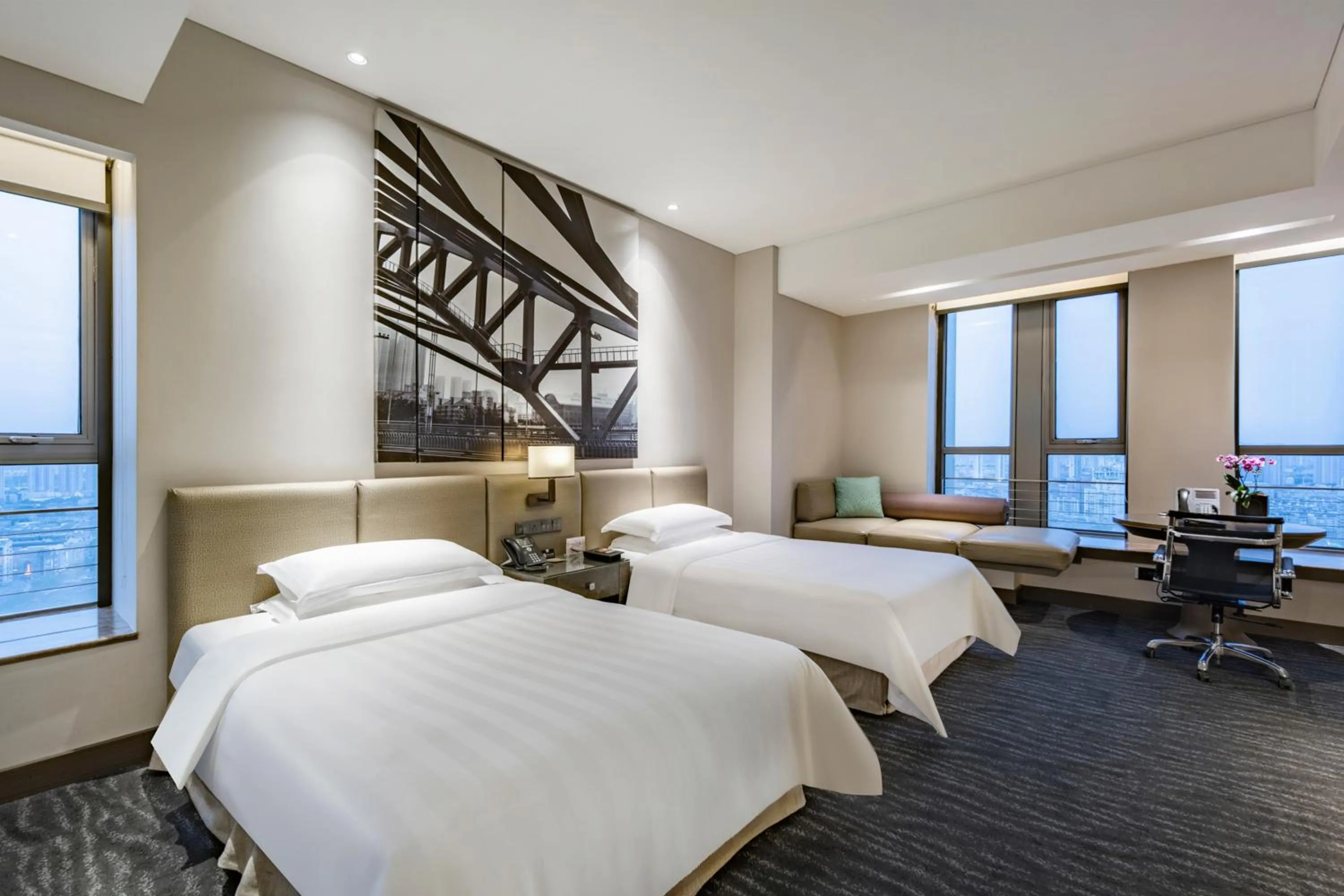 Photo of the whole room, Bed in Pan Pacific Tianjin